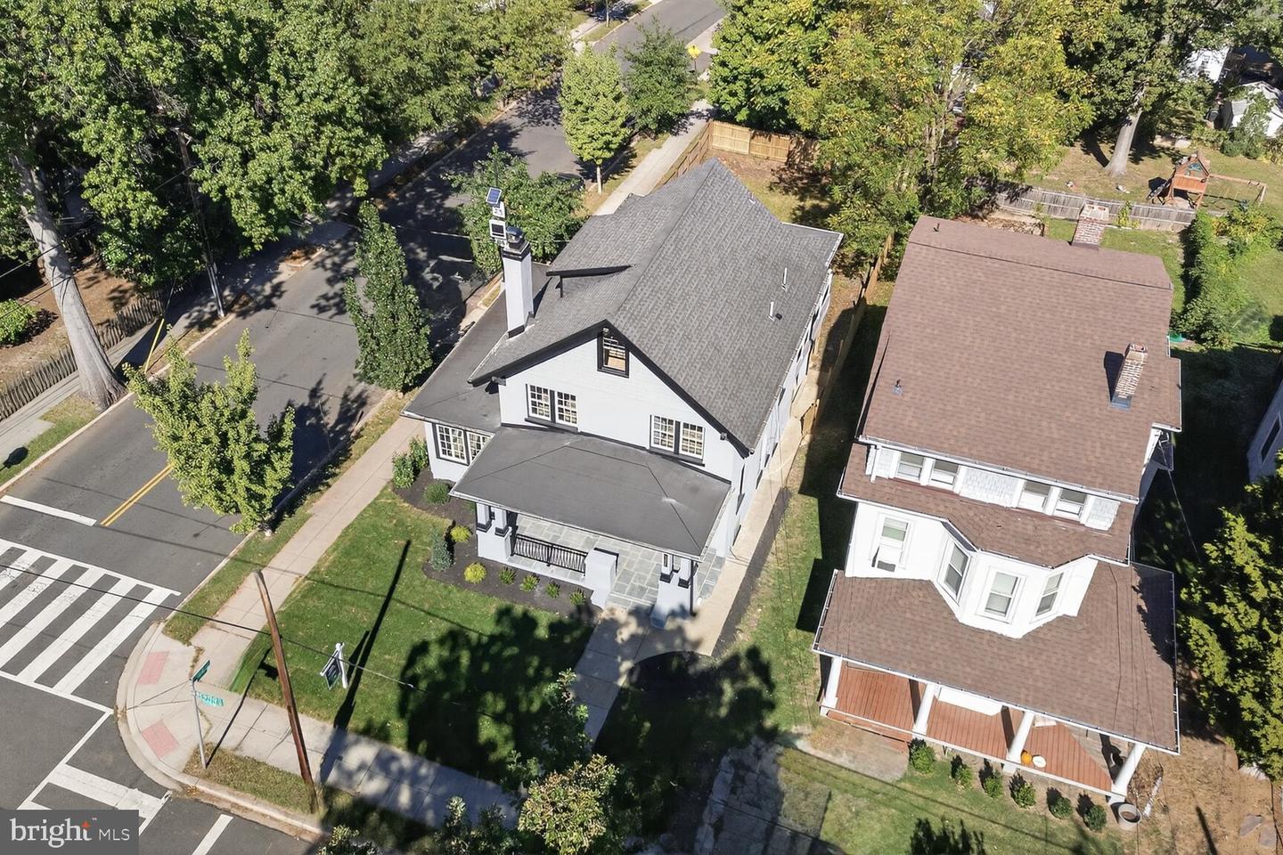1400 NEWTON ST NE, WASHINGTON, District Of Columbia 20017, 5 Bedrooms Bedrooms, ,5 BathroomsBathrooms,Residential,For sale,1400 NEWTON ST NE,DCDC2226106 MLS # DCDC2226106