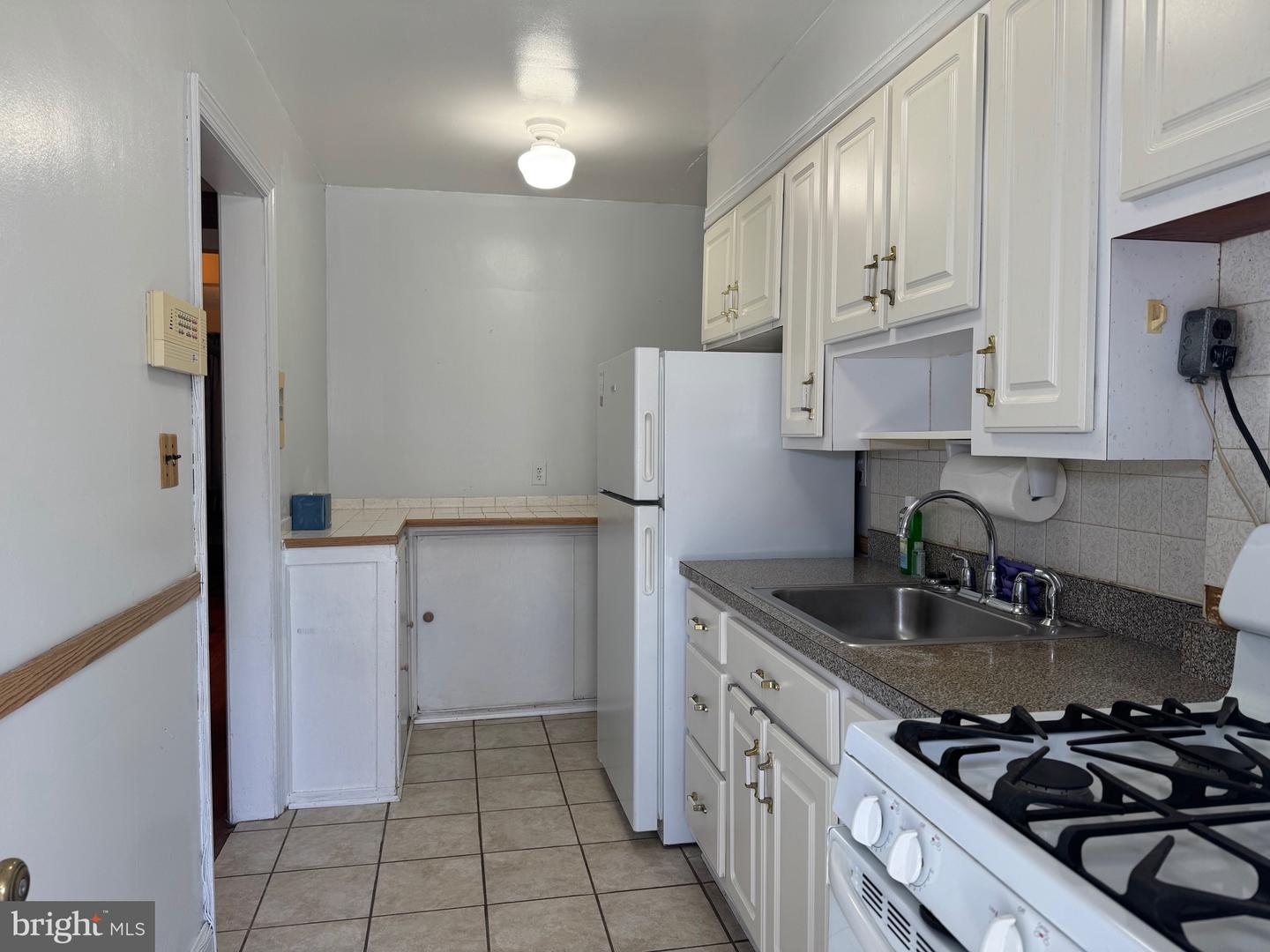 3229 12TH PL SE, WASHINGTON, District Of Columbia 20032, 2 Bedrooms Bedrooms, 20 Rooms Rooms,2 BathroomsBathrooms,Residential,For sale,3229 12TH PL SE,DCDC2226218 MLS # DCDC2226218