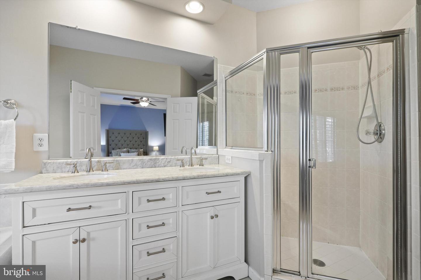 6485 WATERFIELD RD, ALEXANDRIA, Virginia 22315, 3 Bedrooms Bedrooms, ,3 BathroomsBathrooms,Residential,For sale,6485 WATERFIELD RD,VAFX2273474 MLS # VAFX2273474