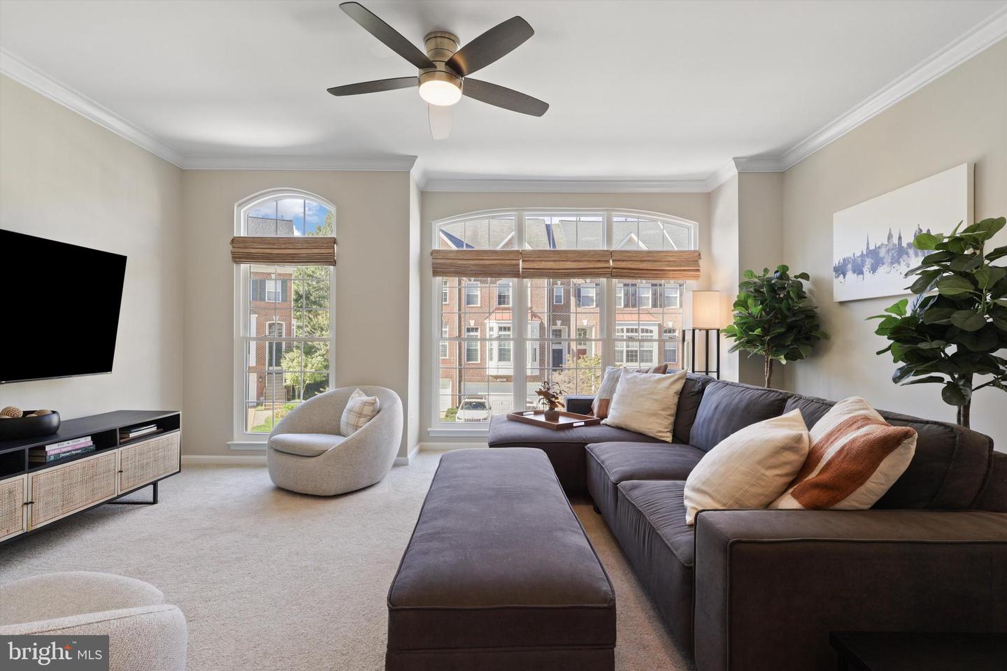 6485 WATERFIELD RD, ALEXANDRIA, Virginia 22315, 3 Bedrooms Bedrooms, ,3 BathroomsBathrooms,Residential,For sale,6485 WATERFIELD RD,VAFX2273474 MLS # VAFX2273474