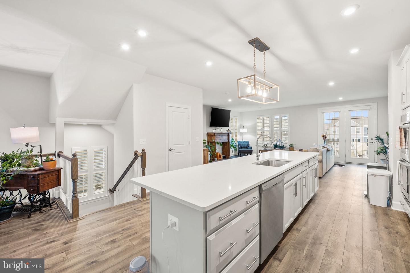 10572 WATERBURY WOODS WAY, MANASSAS, Virginia 20112, 4 Bedrooms Bedrooms, ,3 BathroomsBathrooms,Residential,For sale,10572 WATERBURY WOODS WAY,VAPW2105752 MLS # VAPW2105752 10572 WATERBURY WOODS WAY, MANASSAS, Virginia 20112, 4 Bedrooms Bedrooms, ,3 BathroomsBathrooms,Residential,For sale,10572 WATERBURY WOODS WAY,VAPW2105752 MLS # VAPW2105752