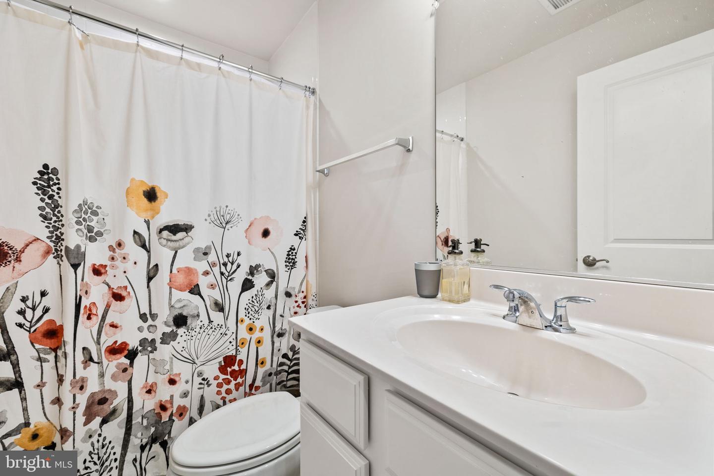 10572 WATERBURY WOODS WAY, MANASSAS, Virginia 20112, 4 Bedrooms Bedrooms, ,3 BathroomsBathrooms,Residential,For sale,10572 WATERBURY WOODS WAY,VAPW2105752 MLS # VAPW2105752 10572 WATERBURY WOODS WAY, MANASSAS, Virginia 20112, 4 Bedrooms Bedrooms, ,3 BathroomsBathrooms,Residential,For sale,10572 WATERBURY WOODS WAY,VAPW2105752 MLS # VAPW2105752