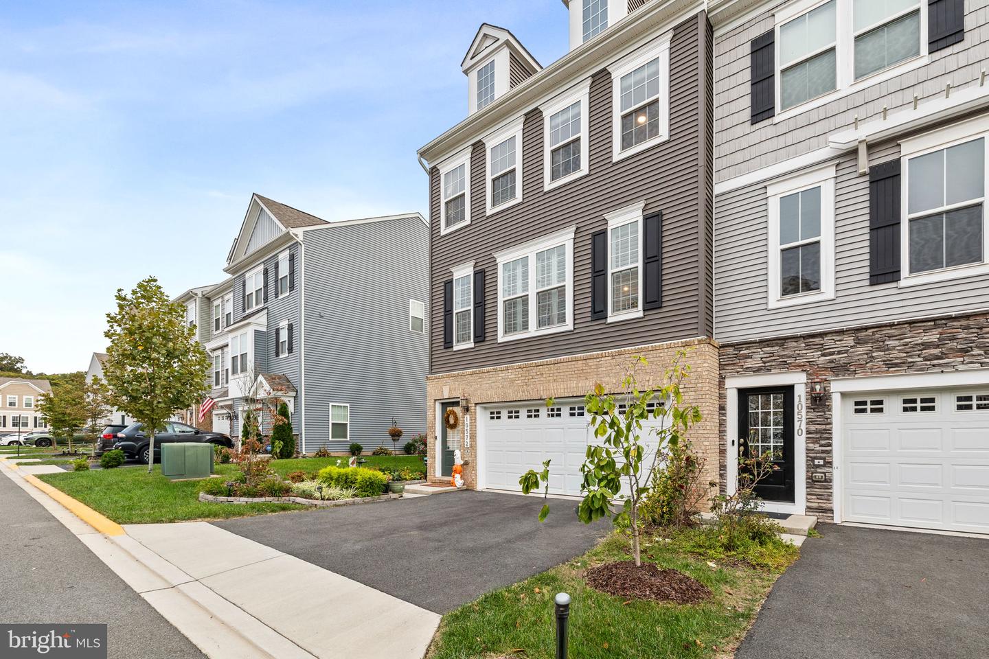 10572 WATERBURY WOODS WAY, MANASSAS, Virginia 20112, 4 Bedrooms Bedrooms, ,3 BathroomsBathrooms,Residential,For sale,10572 WATERBURY WOODS WAY,VAPW2105752 MLS # VAPW2105752 10572 WATERBURY WOODS WAY, MANASSAS, Virginia 20112, 4 Bedrooms Bedrooms, ,3 BathroomsBathrooms,Residential,For sale,10572 WATERBURY WOODS WAY,VAPW2105752 MLS # VAPW2105752