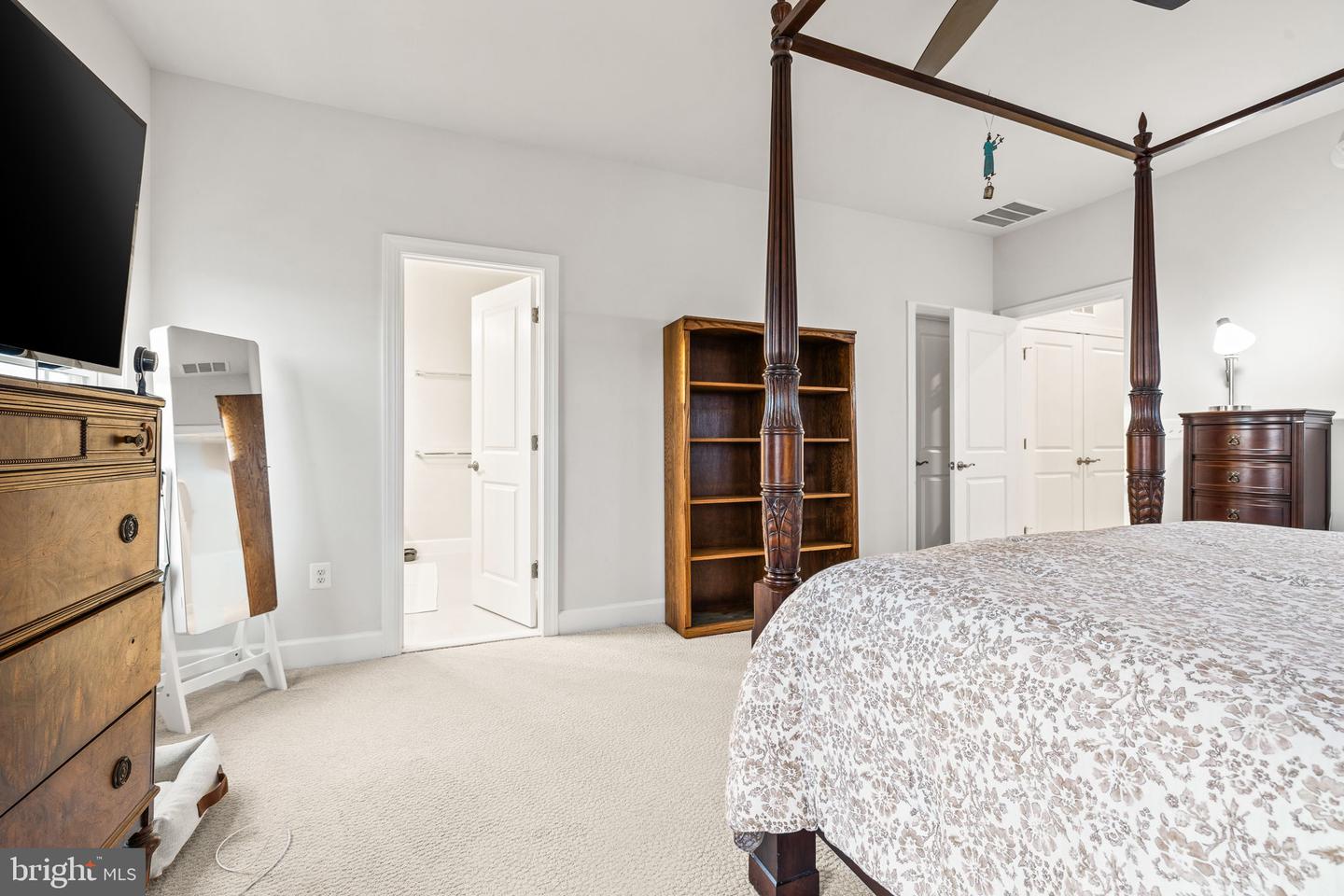 10572 WATERBURY WOODS WAY, MANASSAS, Virginia 20112, 4 Bedrooms Bedrooms, ,3 BathroomsBathrooms,Residential,For sale,10572 WATERBURY WOODS WAY,VAPW2105752 MLS # VAPW2105752 10572 WATERBURY WOODS WAY, MANASSAS, Virginia 20112, 4 Bedrooms Bedrooms, ,3 BathroomsBathrooms,Residential,For sale,10572 WATERBURY WOODS WAY,VAPW2105752 MLS # VAPW2105752