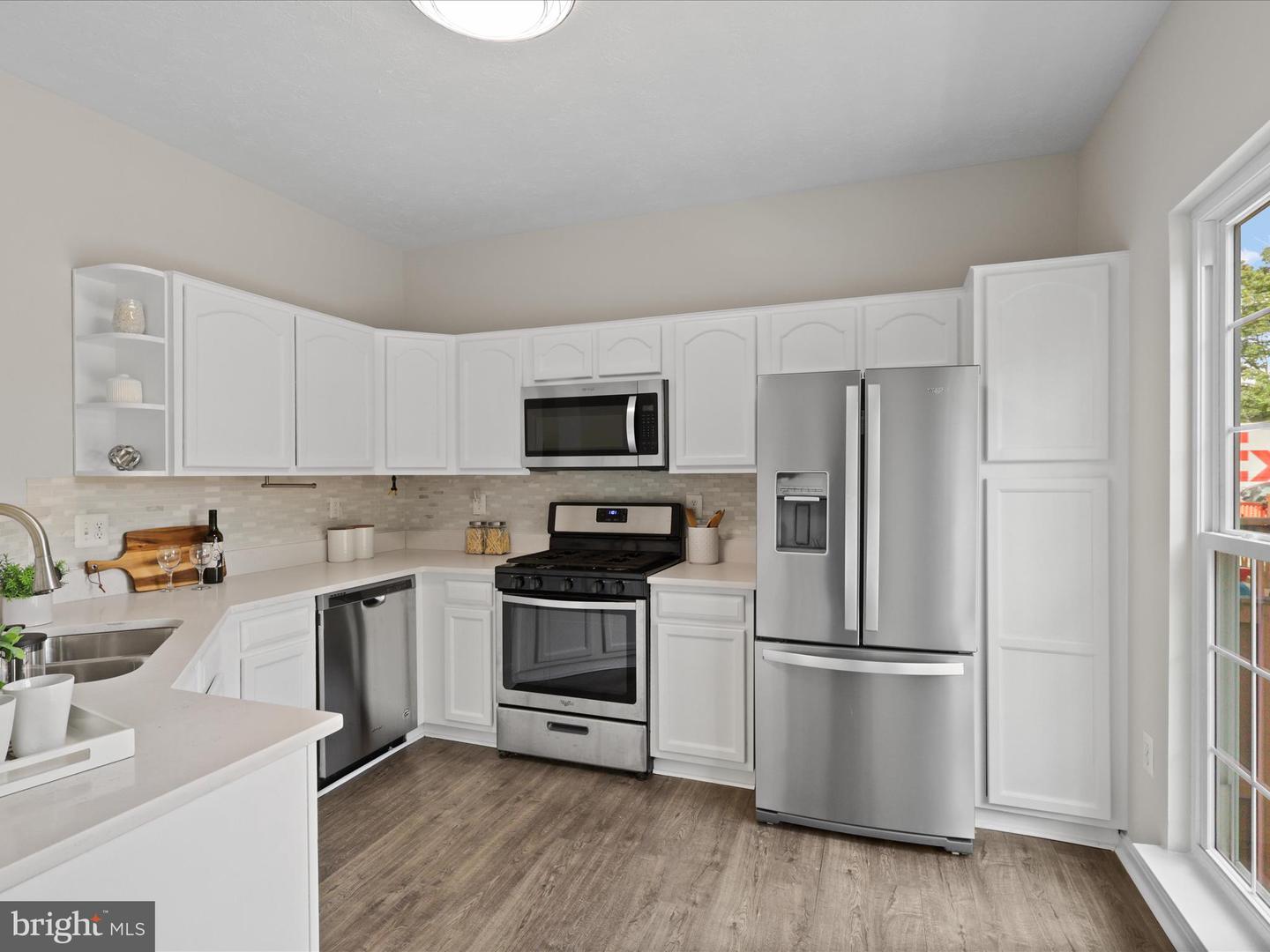 4019 KIMBERLEY GLEN CT, CHANTILLY, Virginia 20151, 3 Bedrooms Bedrooms, ,3 BathroomsBathrooms,Residential,For sale,4019 KIMBERLEY GLEN CT,VAFX2273654 MLS # VAFX2273654 4019 KIMBERLEY GLEN CT, CHANTILLY, Virginia 20151, 3 Bedrooms Bedrooms, ,3 BathroomsBathrooms,Residential,For sale,4019 KIMBERLEY GLEN CT,VAFX2273654 MLS # VAFX2273654