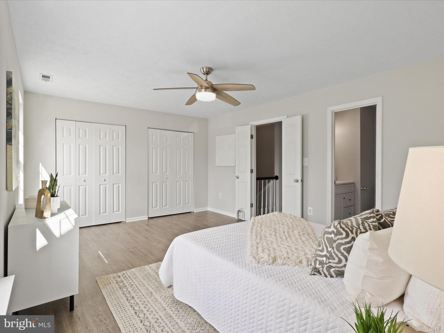 4019 KIMBERLEY GLEN CT, CHANTILLY, Virginia 20151, 3 Bedrooms Bedrooms, ,3 BathroomsBathrooms,Residential,For sale,4019 KIMBERLEY GLEN CT,VAFX2273654 MLS # VAFX2273654 4019 KIMBERLEY GLEN CT, CHANTILLY, Virginia 20151, 3 Bedrooms Bedrooms, ,3 BathroomsBathrooms,Residential,For sale,4019 KIMBERLEY GLEN CT,VAFX2273654 MLS # VAFX2273654