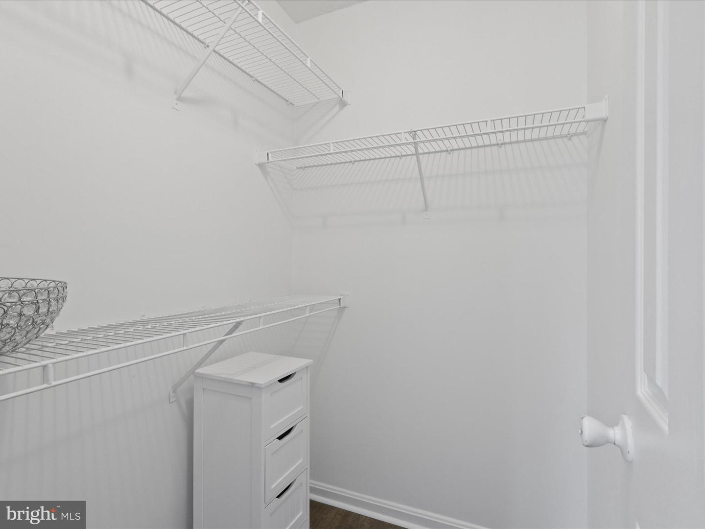 4019 KIMBERLEY GLEN CT, CHANTILLY, Virginia 20151, 3 Bedrooms Bedrooms, ,3 BathroomsBathrooms,Residential,For sale,4019 KIMBERLEY GLEN CT,VAFX2273654 MLS # VAFX2273654 4019 KIMBERLEY GLEN CT, CHANTILLY, Virginia 20151, 3 Bedrooms Bedrooms, ,3 BathroomsBathrooms,Residential,For sale,4019 KIMBERLEY GLEN CT,VAFX2273654 MLS # VAFX2273654