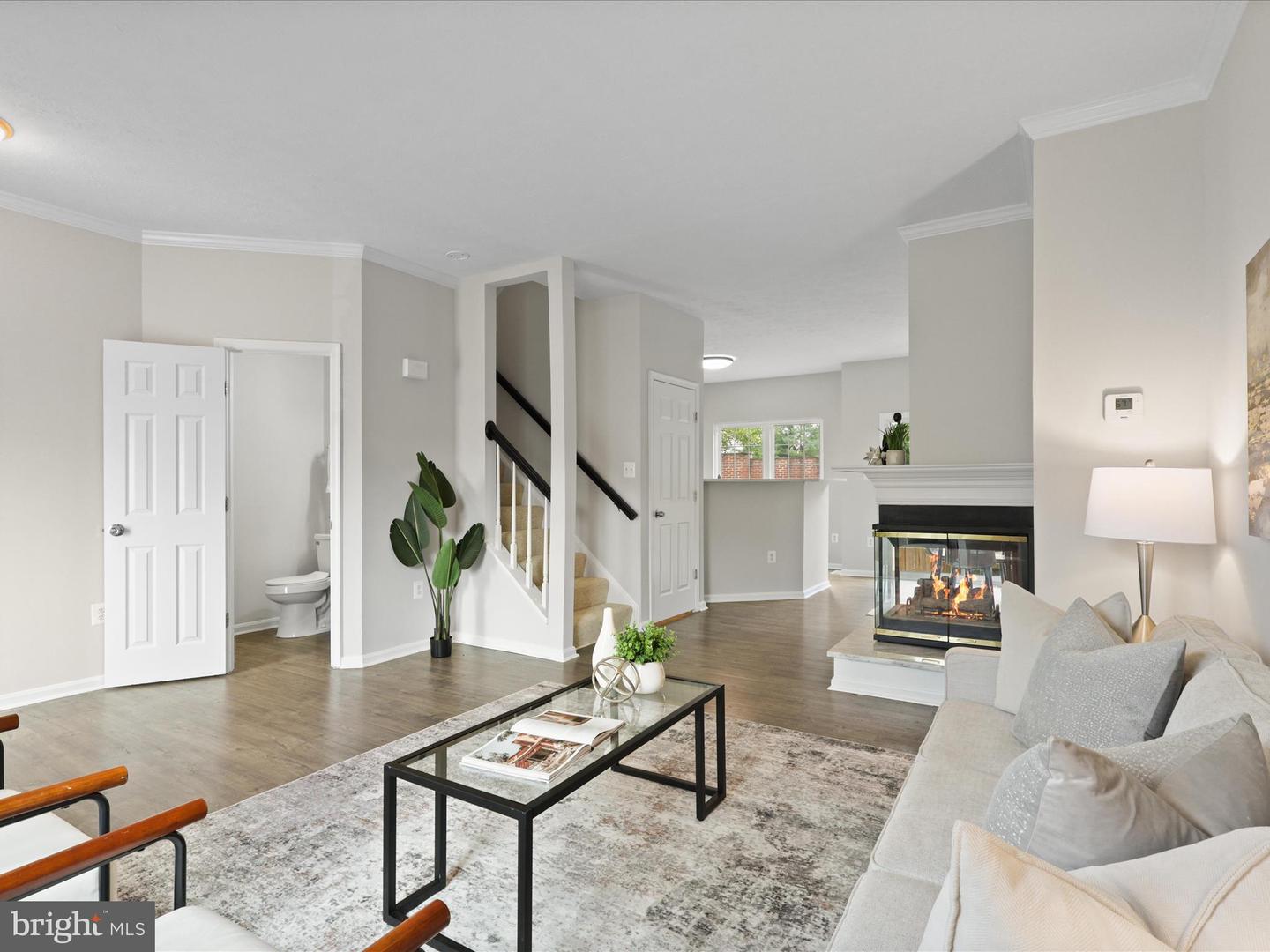 4019 KIMBERLEY GLEN CT, CHANTILLY, Virginia 20151, 3 Bedrooms Bedrooms, ,3 BathroomsBathrooms,Residential,For sale,4019 KIMBERLEY GLEN CT,VAFX2273654 MLS # VAFX2273654 4019 KIMBERLEY GLEN CT, CHANTILLY, Virginia 20151, 3 Bedrooms Bedrooms, ,3 BathroomsBathrooms,Residential,For sale,4019 KIMBERLEY GLEN CT,VAFX2273654 MLS # VAFX2273654