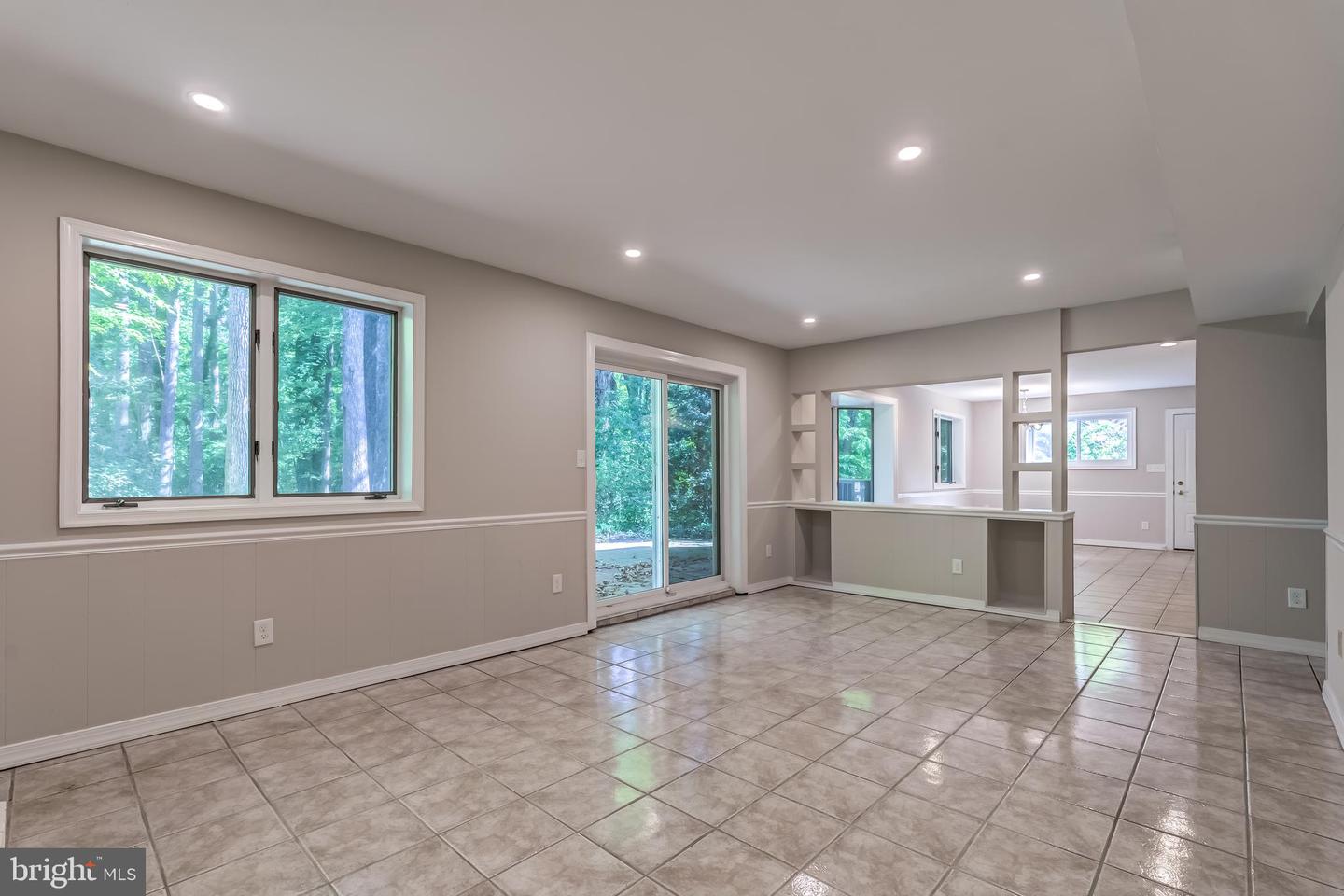 8817 GATESHEAD RD, ALEXANDRIA, Virginia 22309, 4 Bedrooms Bedrooms, ,4 BathroomsBathrooms,Residential,For sale,8817 GATESHEAD RD,VAFX2273778 MLS # VAFX2273778