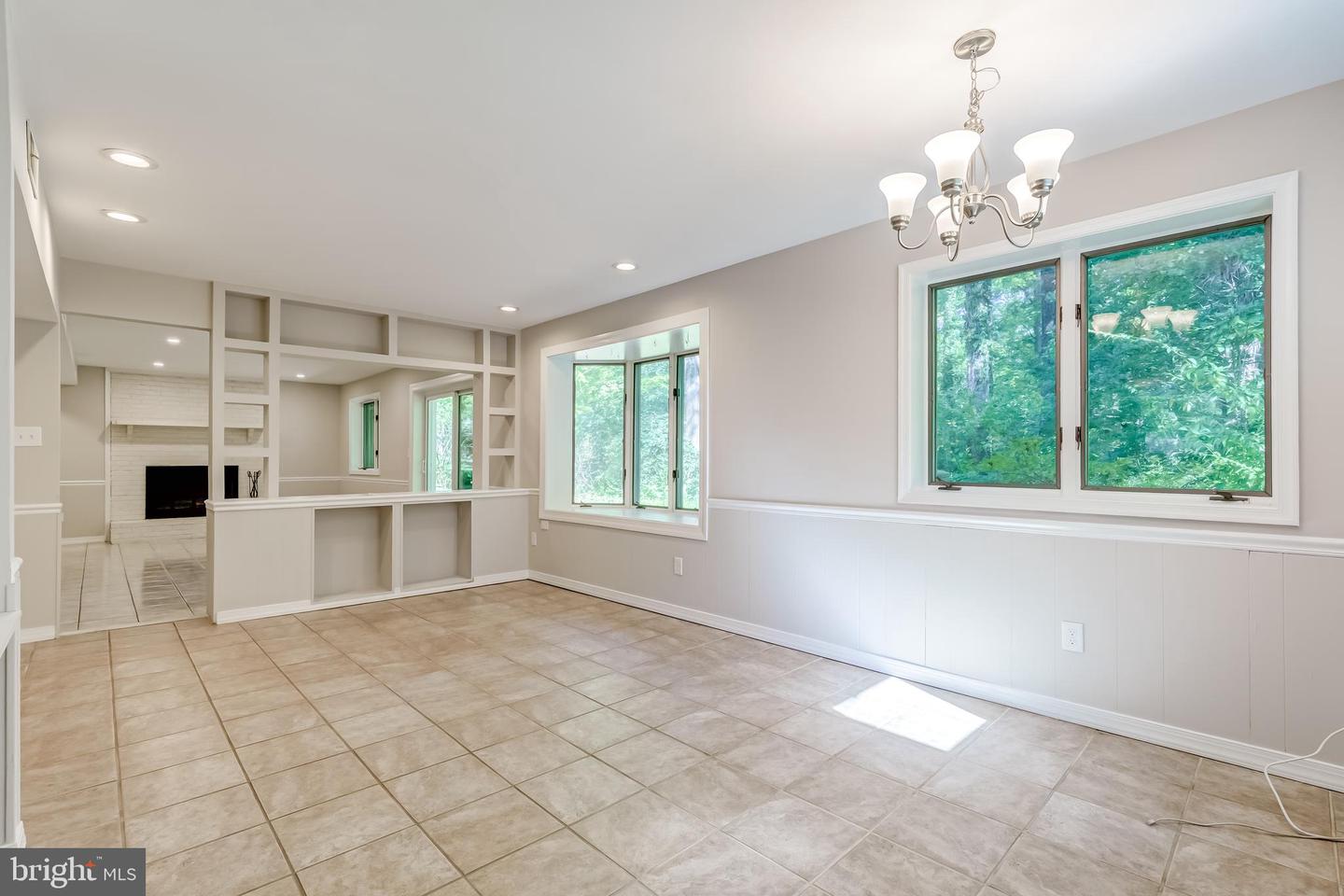 8817 GATESHEAD RD, ALEXANDRIA, Virginia 22309, 4 Bedrooms Bedrooms, ,4 BathroomsBathrooms,Residential,For sale,8817 GATESHEAD RD,VAFX2273778 MLS # VAFX2273778