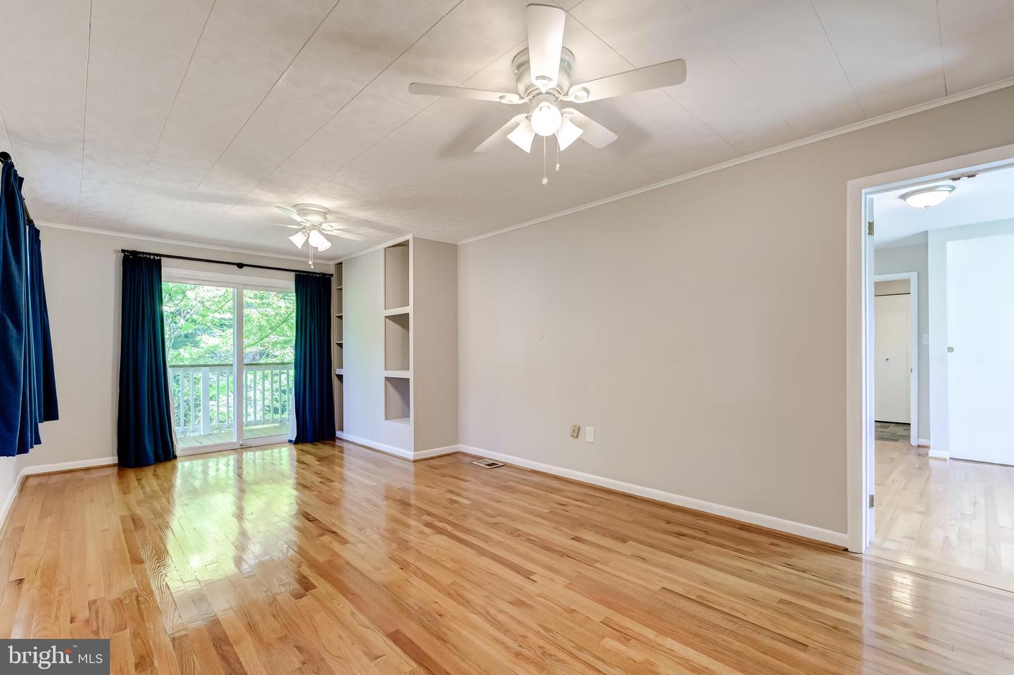 8817 GATESHEAD RD, ALEXANDRIA, Virginia 22309, 4 Bedrooms Bedrooms, ,4 BathroomsBathrooms,Residential,For sale,8817 GATESHEAD RD,VAFX2273778 MLS # VAFX2273778