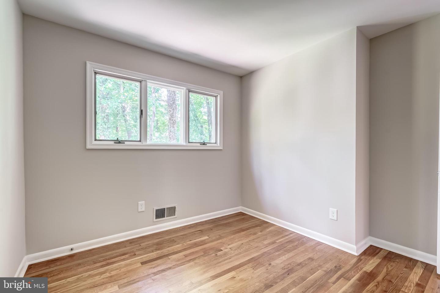 8817 GATESHEAD RD, ALEXANDRIA, Virginia 22309, 4 Bedrooms Bedrooms, ,4 BathroomsBathrooms,Residential,For sale,8817 GATESHEAD RD,VAFX2273778 MLS # VAFX2273778