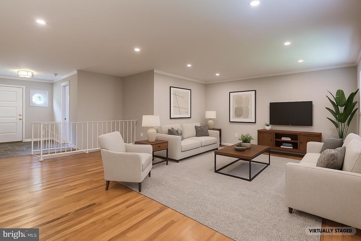 8817 GATESHEAD RD, ALEXANDRIA, Virginia 22309, 4 Bedrooms Bedrooms, ,4 BathroomsBathrooms,Residential,For sale,8817 GATESHEAD RD,VAFX2273778 MLS # VAFX2273778