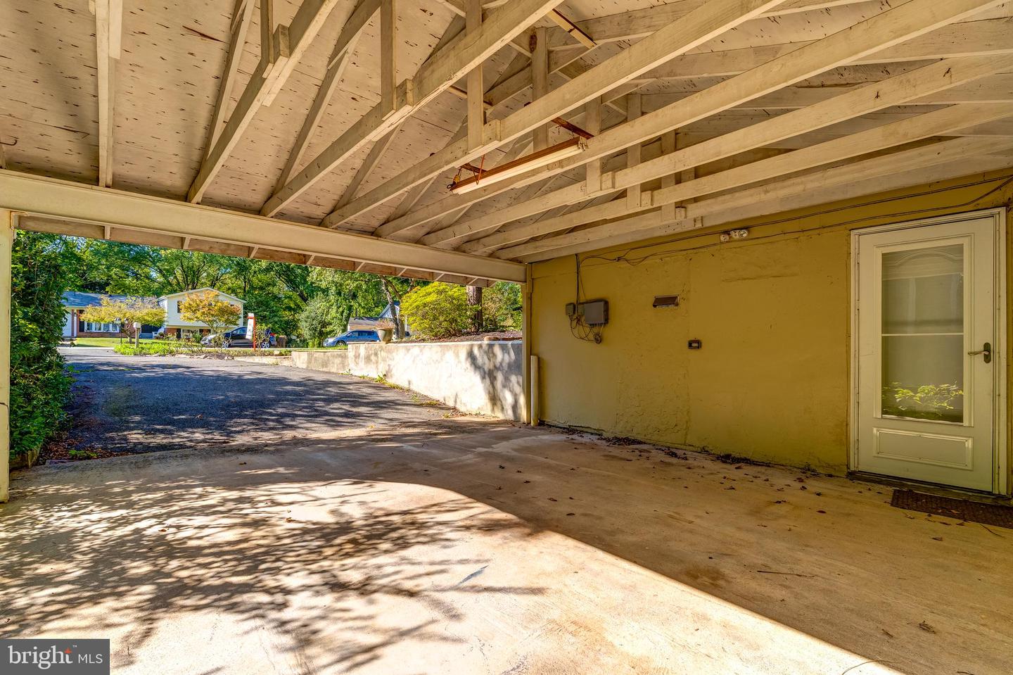 8817 GATESHEAD RD, ALEXANDRIA, Virginia 22309, 4 Bedrooms Bedrooms, ,4 BathroomsBathrooms,Residential,For sale,8817 GATESHEAD RD,VAFX2273778 MLS # VAFX2273778