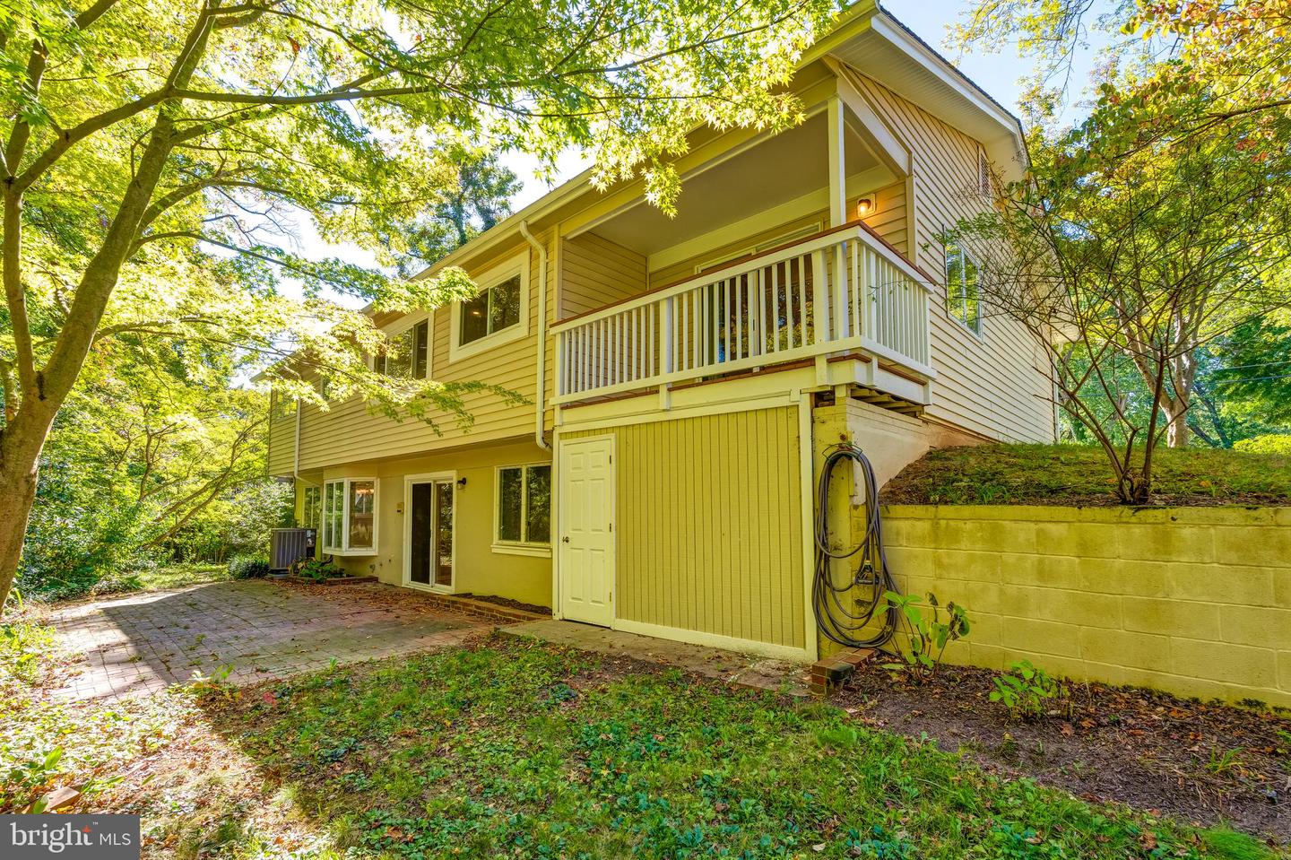 8817 GATESHEAD RD, ALEXANDRIA, Virginia 22309, 4 Bedrooms Bedrooms, ,4 BathroomsBathrooms,Residential,For sale,8817 GATESHEAD RD,VAFX2273778 MLS # VAFX2273778