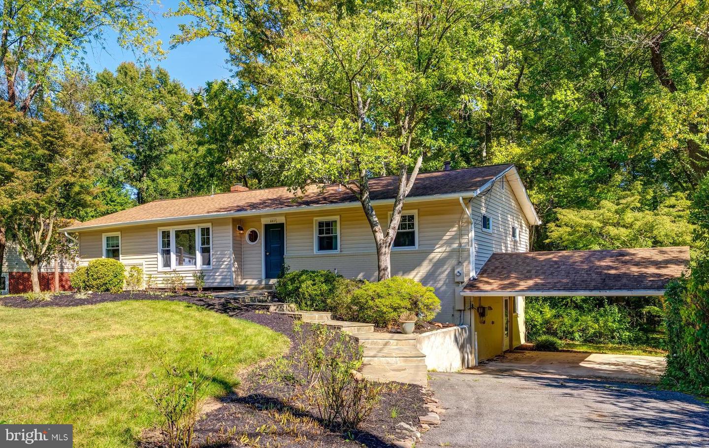 8817 GATESHEAD RD, ALEXANDRIA, Virginia 22309, 4 Bedrooms Bedrooms, ,4 BathroomsBathrooms,Residential,For sale,8817 GATESHEAD RD,VAFX2273778 MLS # VAFX2273778