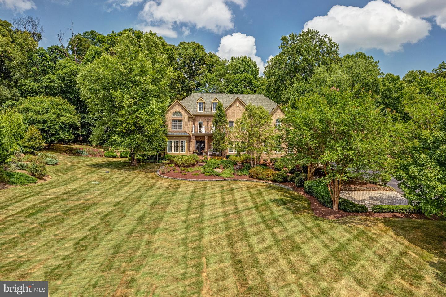 841 LEIGH MILL ROAD, GREAT FALLS, Virginia 22066, 5 Bedrooms Bedrooms, ,4 BathroomsBathrooms,Residential,For sale,841 LEIGH MILL ROAD,VAFX2273794 MLS # VAFX2273794