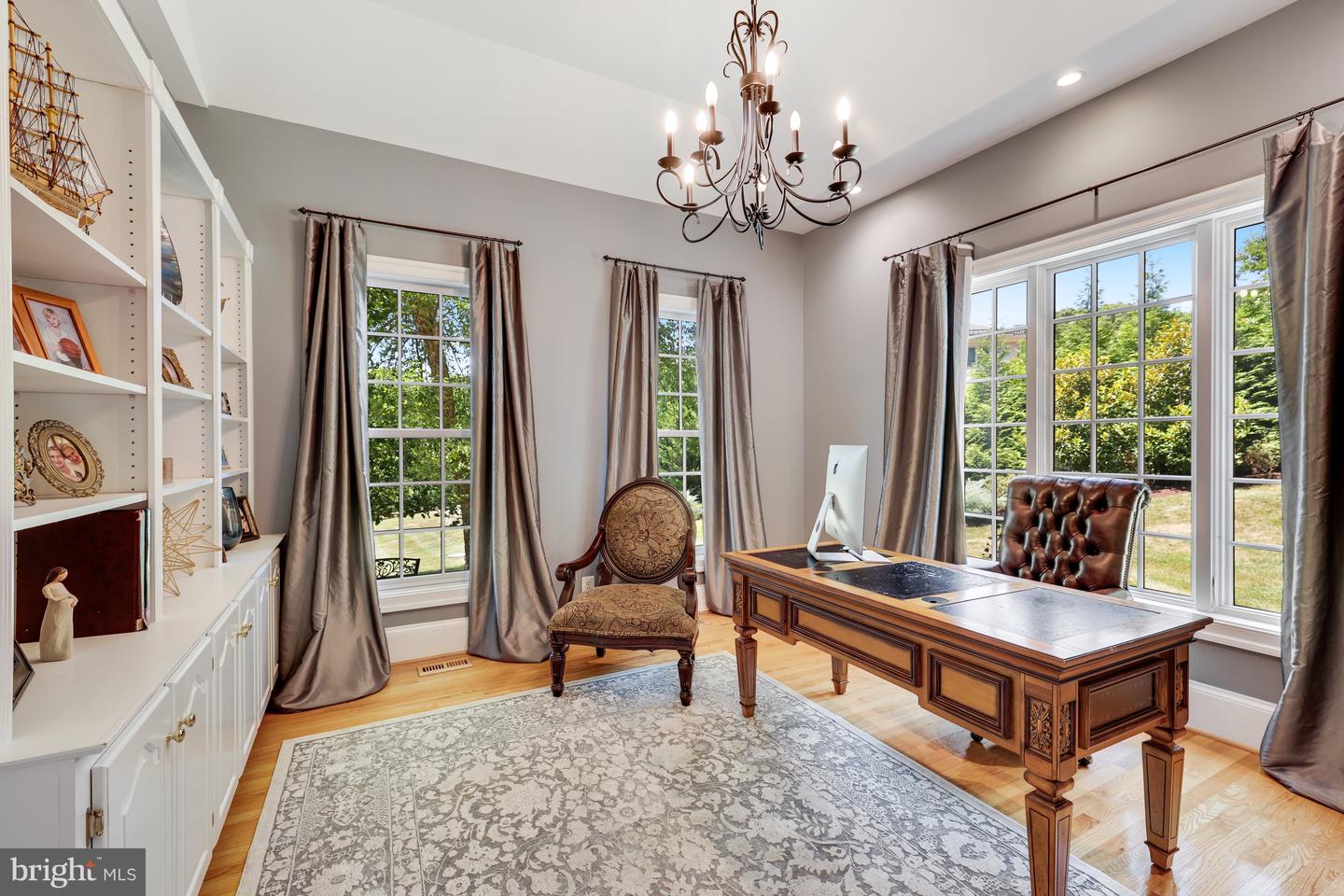 841 LEIGH MILL ROAD, GREAT FALLS, Virginia 22066, 5 Bedrooms Bedrooms, ,4 BathroomsBathrooms,Residential,For sale,841 LEIGH MILL ROAD,VAFX2273794 MLS # VAFX2273794