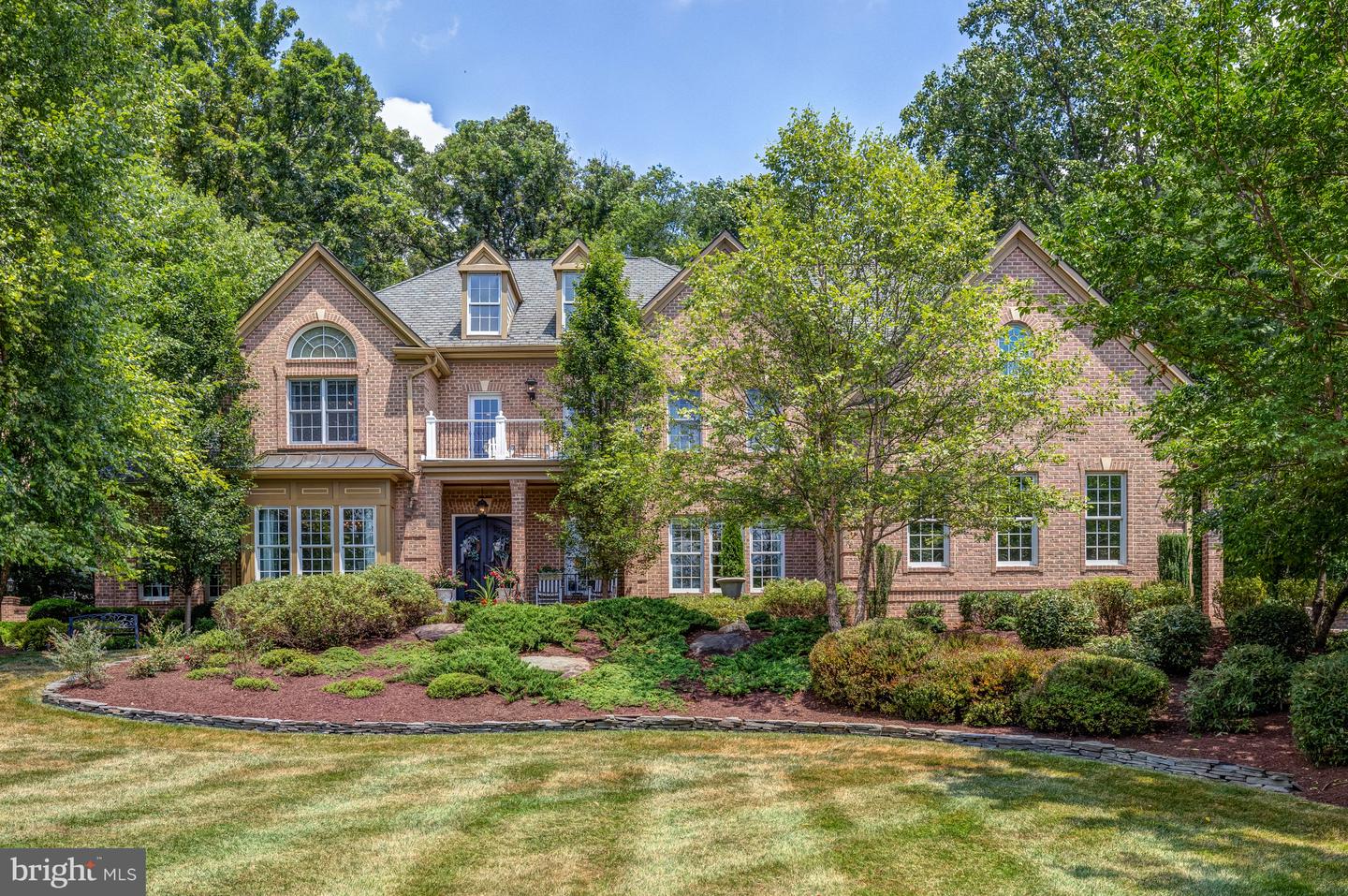 841 LEIGH MILL ROAD, GREAT FALLS, Virginia 22066, 5 Bedrooms Bedrooms, ,4 BathroomsBathrooms,Residential,For sale,841 LEIGH MILL ROAD,VAFX2273794 MLS # VAFX2273794