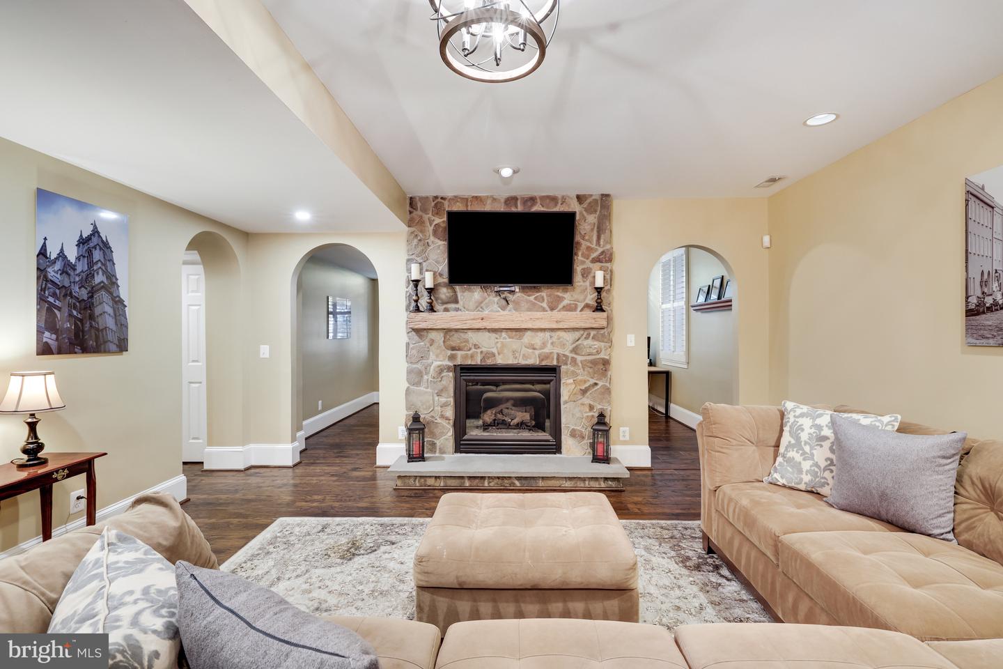 841 LEIGH MILL ROAD, GREAT FALLS, Virginia 22066, 5 Bedrooms Bedrooms, ,4 BathroomsBathrooms,Residential,For sale,841 LEIGH MILL ROAD,VAFX2273794 MLS # VAFX2273794