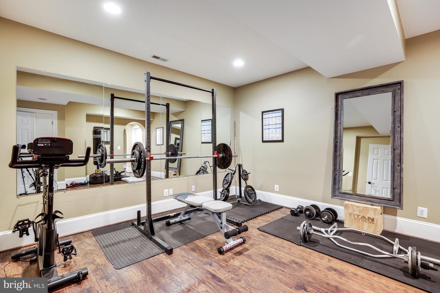 841 LEIGH MILL ROAD, GREAT FALLS, Virginia 22066, 5 Bedrooms Bedrooms, ,4 BathroomsBathrooms,Residential,For sale,841 LEIGH MILL ROAD,VAFX2273794 MLS # VAFX2273794