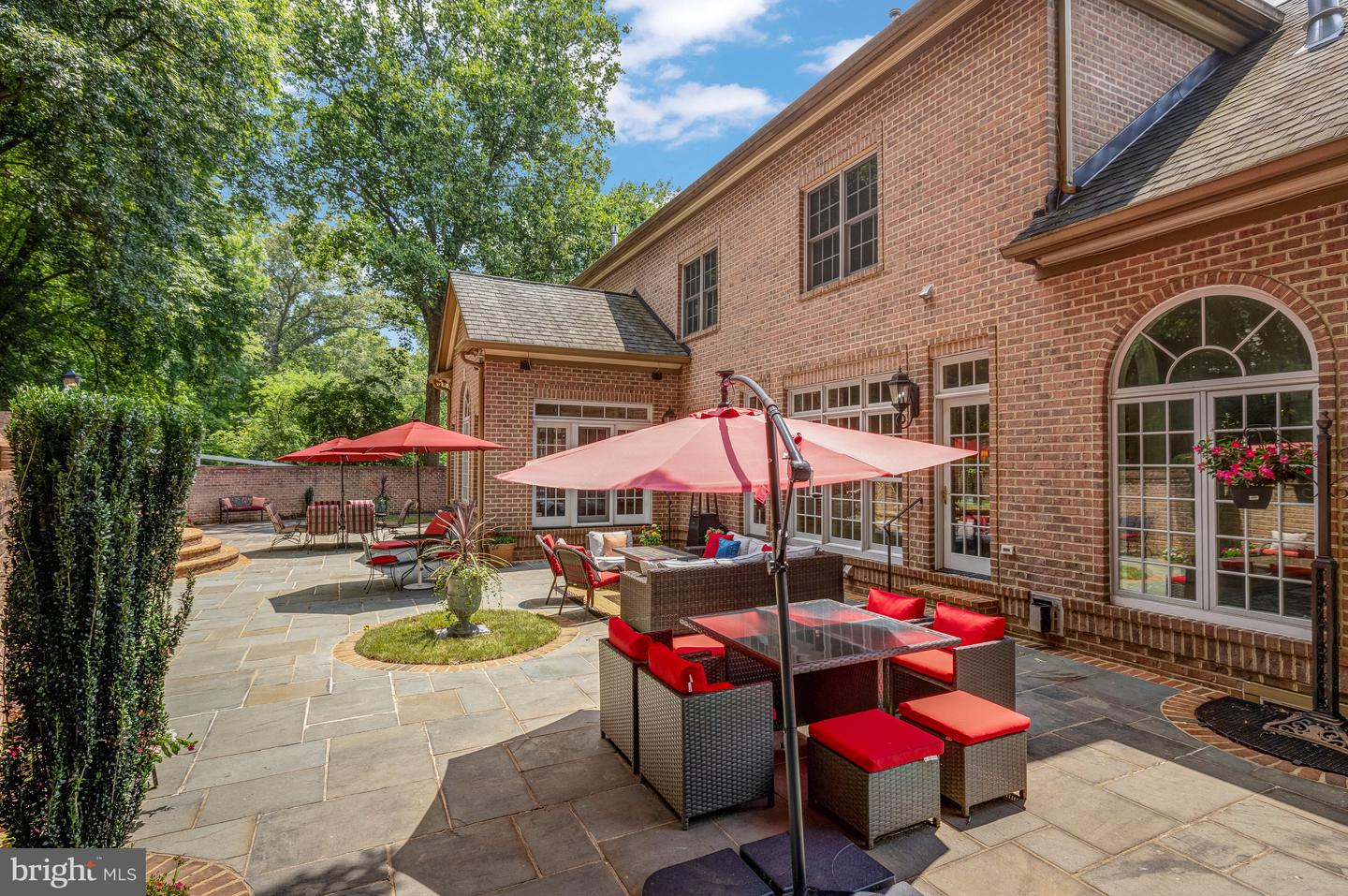 841 LEIGH MILL ROAD, GREAT FALLS, Virginia 22066, 5 Bedrooms Bedrooms, ,4 BathroomsBathrooms,Residential,For sale,841 LEIGH MILL ROAD,VAFX2273794 MLS # VAFX2273794