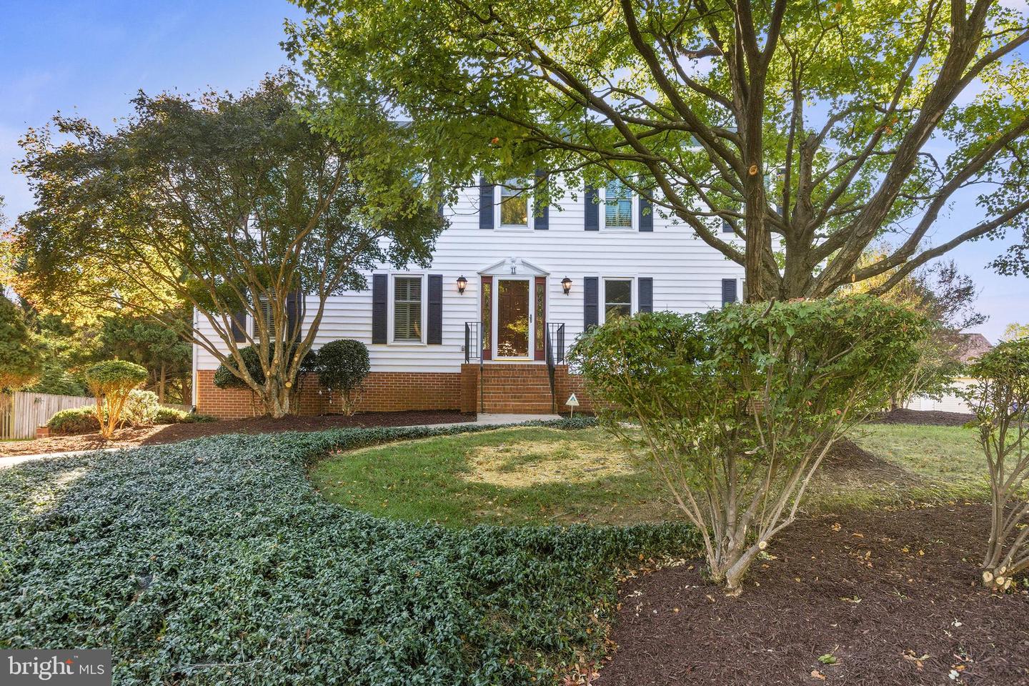 11 N POINTE DR, FREDERICKSBURG, Virginia 22405, 4 Bedrooms Bedrooms, ,3 BathroomsBathrooms,Residential,For sale,11 N POINTE DR,VAST2043426 MLS # VAST2043426