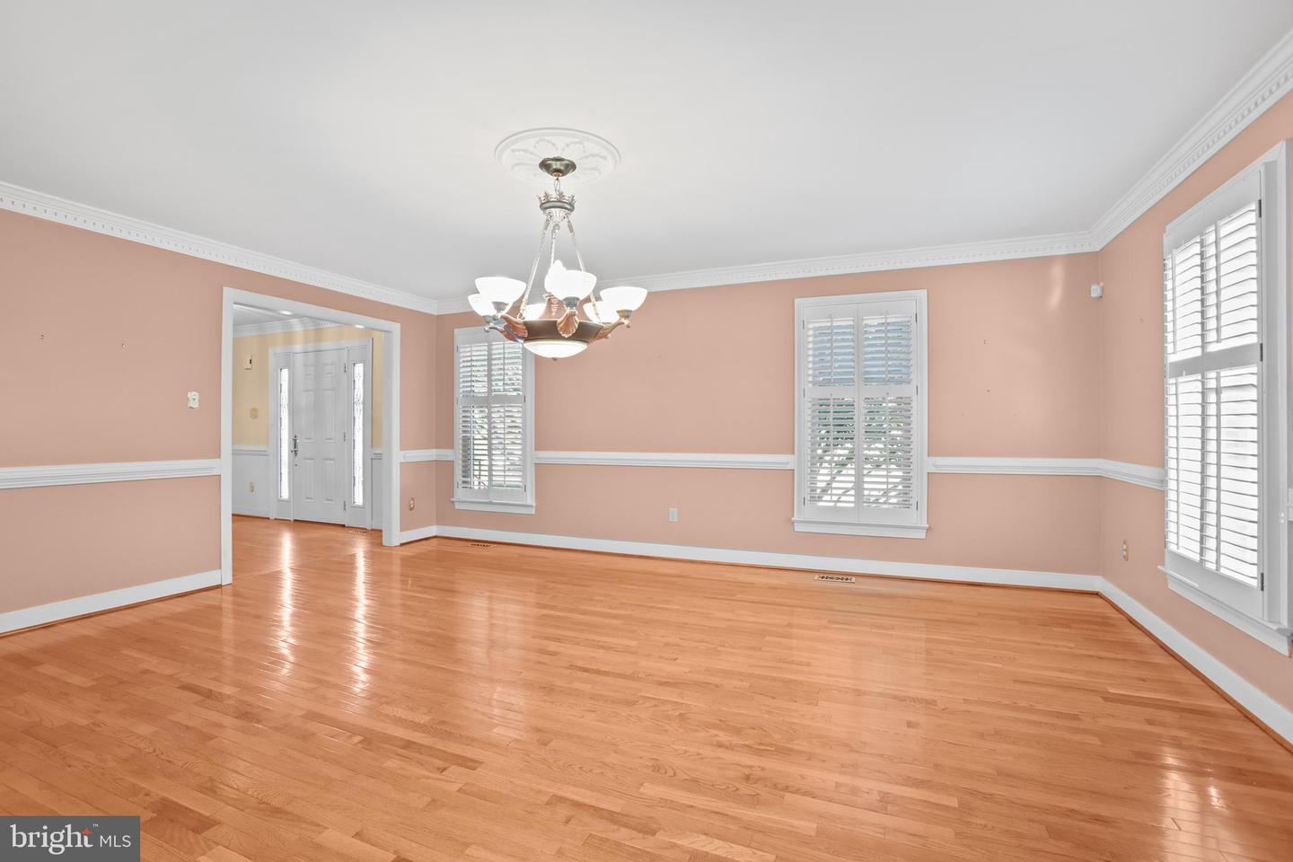 11 N POINTE DR, FREDERICKSBURG, Virginia 22405, 4 Bedrooms Bedrooms, ,3 BathroomsBathrooms,Residential,For sale,11 N POINTE DR,VAST2043426 MLS # VAST2043426