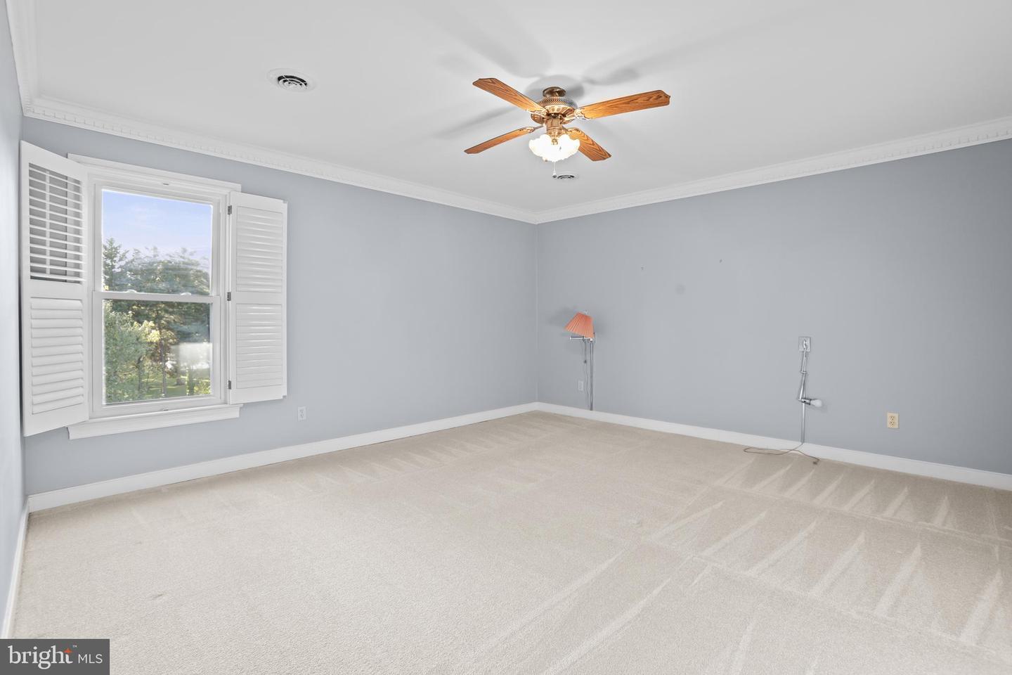 11 N POINTE DR, FREDERICKSBURG, Virginia 22405, 4 Bedrooms Bedrooms, ,3 BathroomsBathrooms,Residential,For sale,11 N POINTE DR,VAST2043426 MLS # VAST2043426