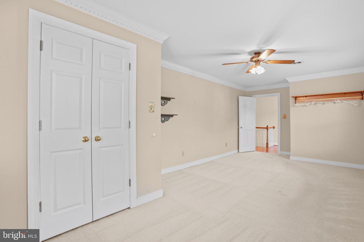 11 N POINTE DR, FREDERICKSBURG, Virginia 22405, 4 Bedrooms Bedrooms, ,3 BathroomsBathrooms,Residential,For sale,11 N POINTE DR,VAST2043426 MLS # VAST2043426
