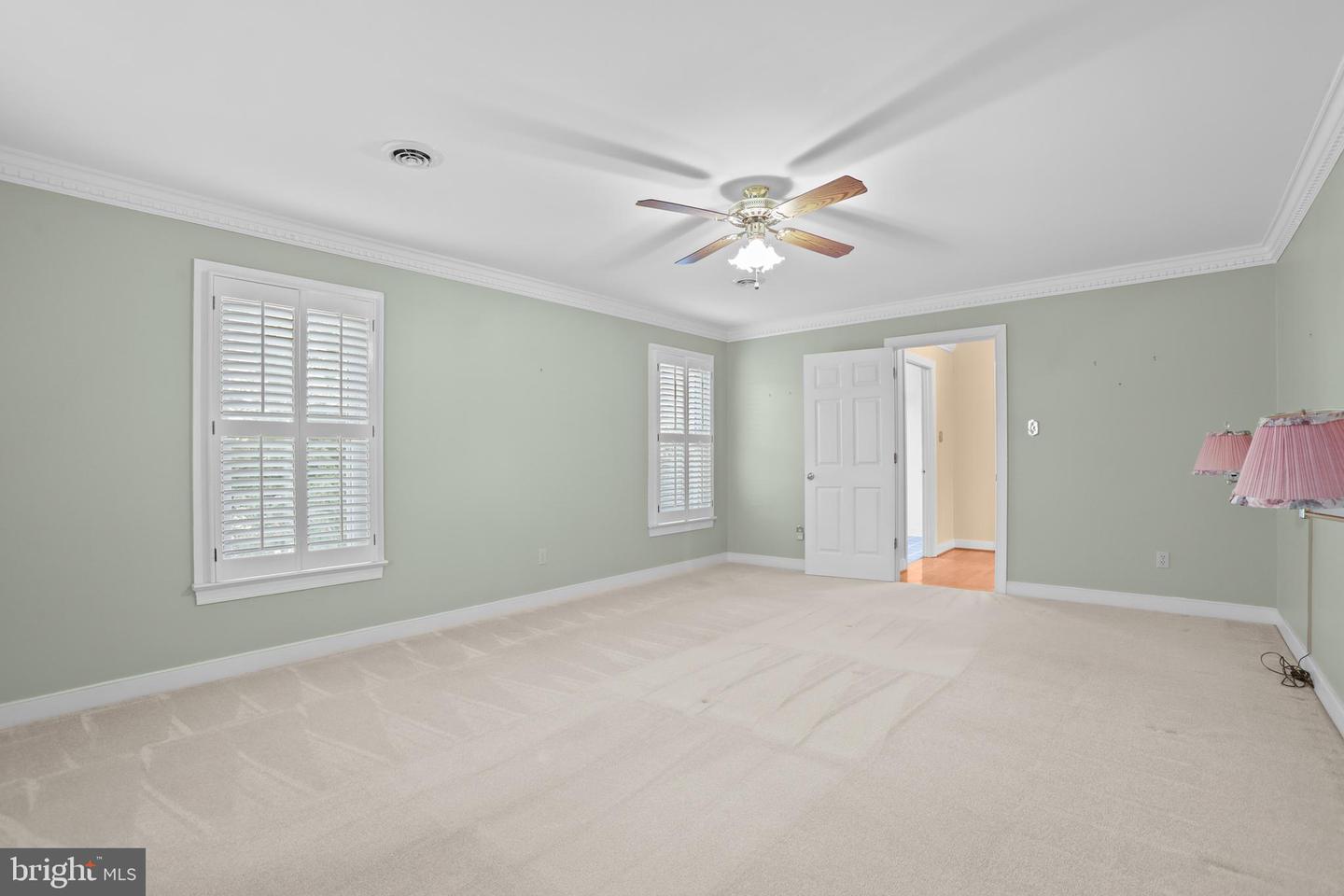 11 N POINTE DR, FREDERICKSBURG, Virginia 22405, 4 Bedrooms Bedrooms, ,3 BathroomsBathrooms,Residential,For sale,11 N POINTE DR,VAST2043426 MLS # VAST2043426