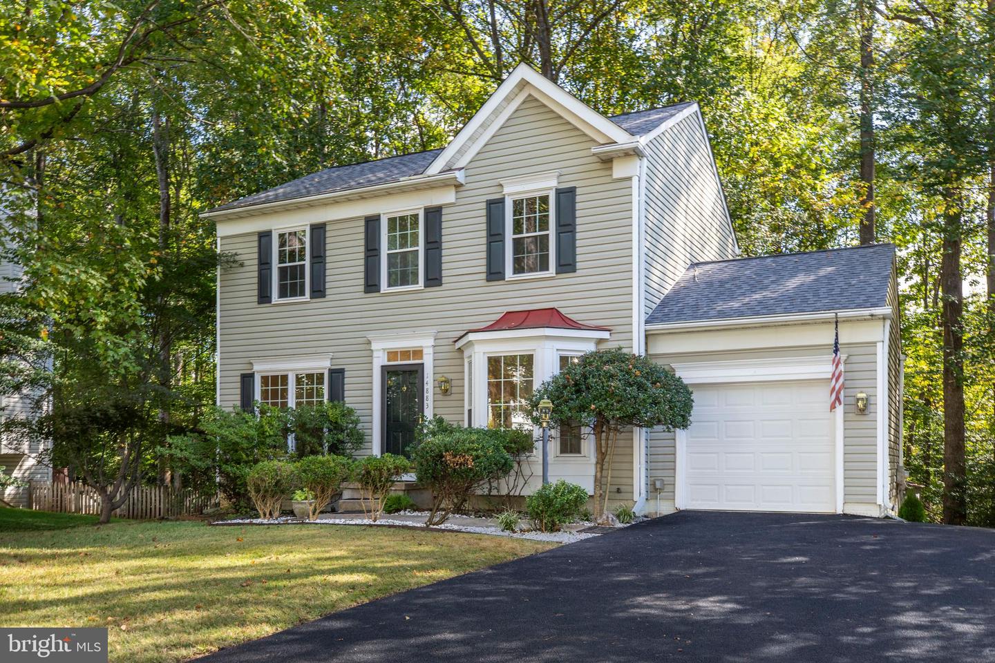 14883 BUTTONWOOD CT, WOODBRIDGE, Virginia 22193, 4 Bedrooms Bedrooms, ,3 BathroomsBathrooms,Residential,For sale,14883 BUTTONWOOD CT,VAPW2105814 MLS # VAPW2105814