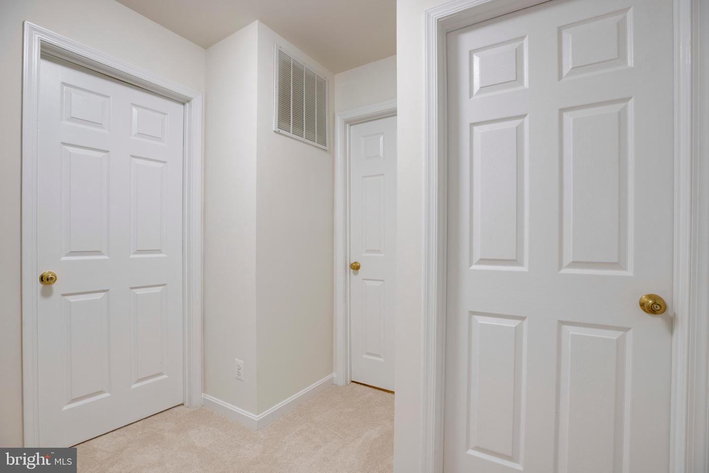 14883 BUTTONWOOD CT, WOODBRIDGE, Virginia 22193, 4 Bedrooms Bedrooms, ,3 BathroomsBathrooms,Residential,For sale,14883 BUTTONWOOD CT,VAPW2105814 MLS # VAPW2105814