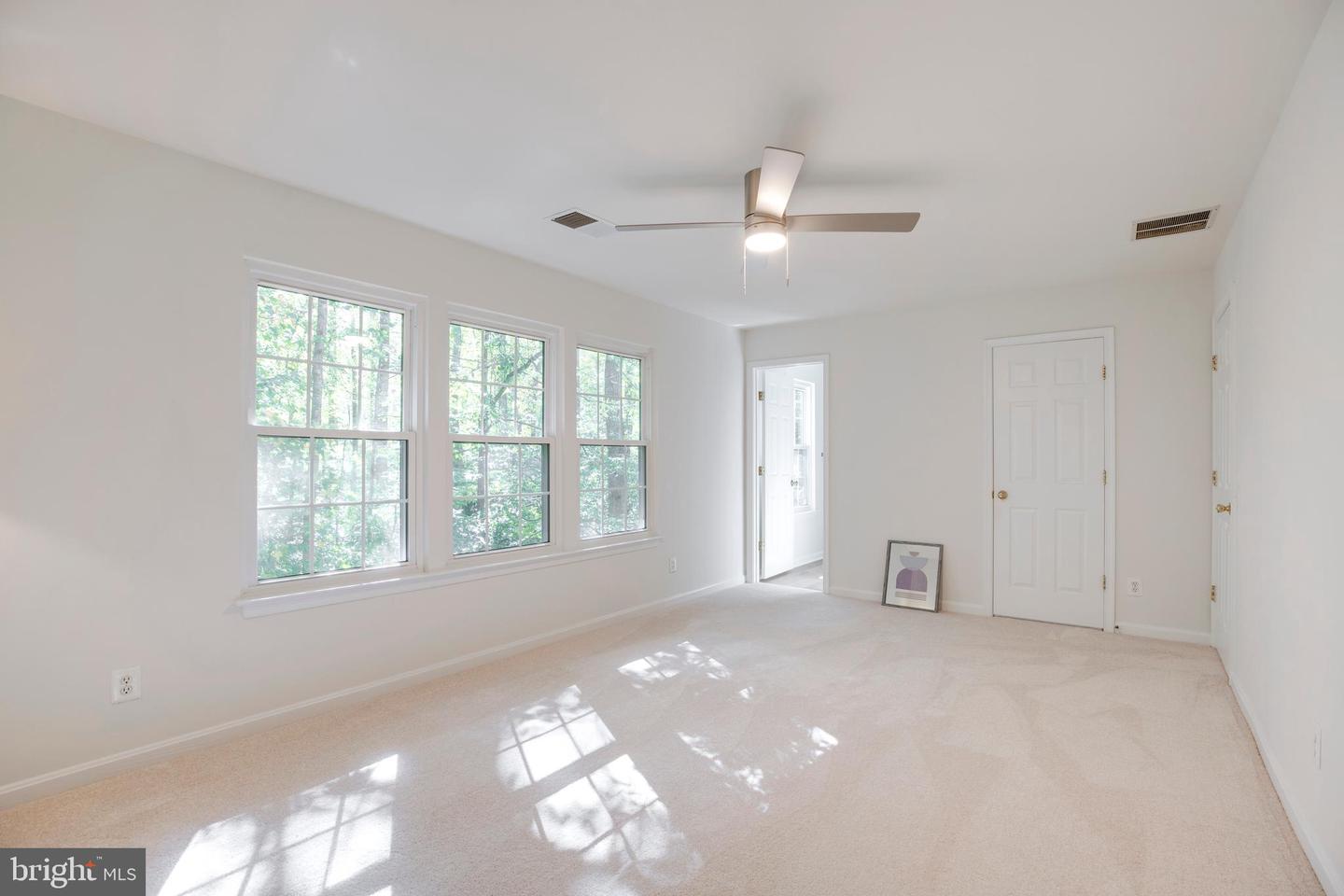 14883 BUTTONWOOD CT, WOODBRIDGE, Virginia 22193, 4 Bedrooms Bedrooms, ,3 BathroomsBathrooms,Residential,For sale,14883 BUTTONWOOD CT,VAPW2105814 MLS # VAPW2105814
