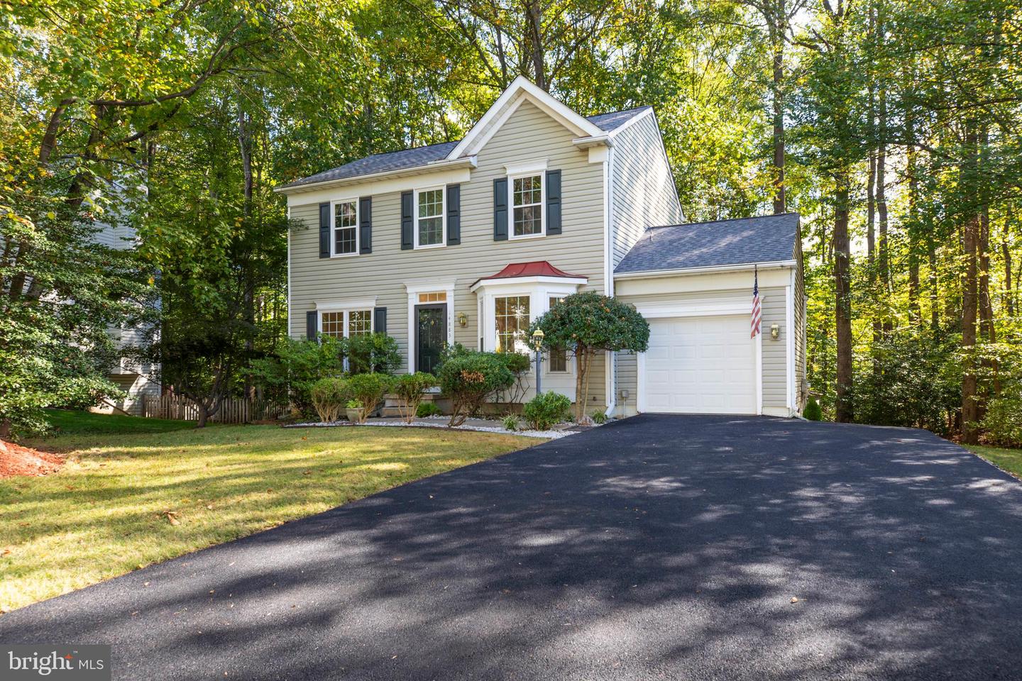 14883 BUTTONWOOD CT, WOODBRIDGE, Virginia 22193, 4 Bedrooms Bedrooms, ,3 BathroomsBathrooms,Residential,For sale,14883 BUTTONWOOD CT,VAPW2105814 MLS # VAPW2105814