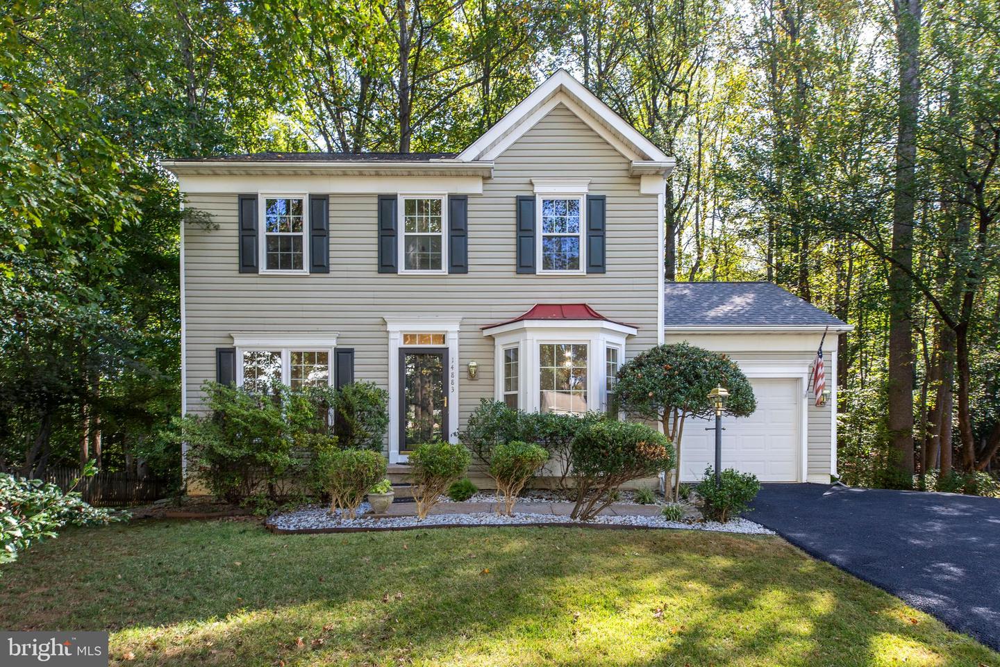 14883 BUTTONWOOD CT, WOODBRIDGE, Virginia 22193, 4 Bedrooms Bedrooms, ,3 BathroomsBathrooms,Residential,For sale,14883 BUTTONWOOD CT,VAPW2105814 MLS # VAPW2105814