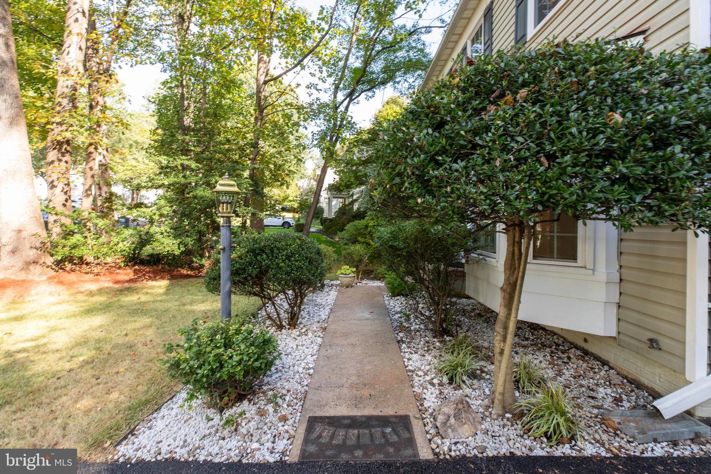 14883 BUTTONWOOD CT, WOODBRIDGE, Virginia 22193, 4 Bedrooms Bedrooms, ,3 BathroomsBathrooms,Residential,For sale,14883 BUTTONWOOD CT,VAPW2105814 MLS # VAPW2105814