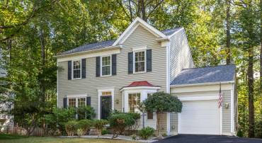 14883 BUTTONWOOD CT, WOODBRIDGE, Virginia 22193, 4 Bedrooms Bedrooms, ,3 BathroomsBathrooms,Residential,For sale,14883 BUTTONWOOD CT,VAPW2105814 MLS # VAPW2105814