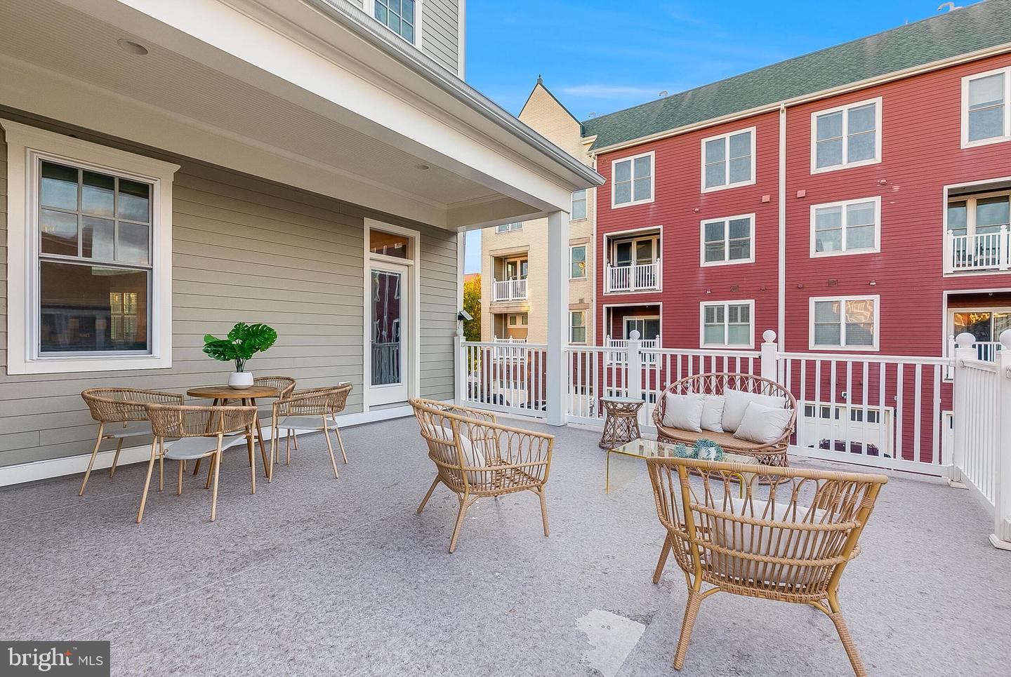 710 DIAMOND AVE, ALEXANDRIA, Virginia 22301, 3 Bedrooms Bedrooms, ,3 BathroomsBathrooms,Residential,For sale,710 DIAMOND AVE,VAAX2050730 MLS # VAAX2050730