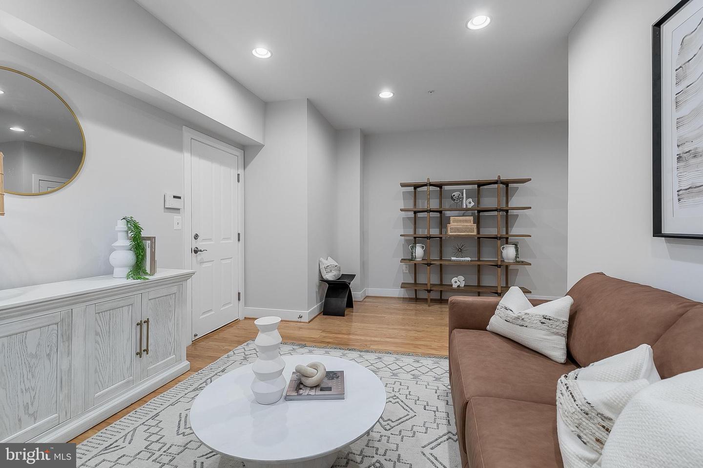 710 DIAMOND AVE, ALEXANDRIA, Virginia 22301, 3 Bedrooms Bedrooms, ,3 BathroomsBathrooms,Residential,For sale,710 DIAMOND AVE,VAAX2050730 MLS # VAAX2050730