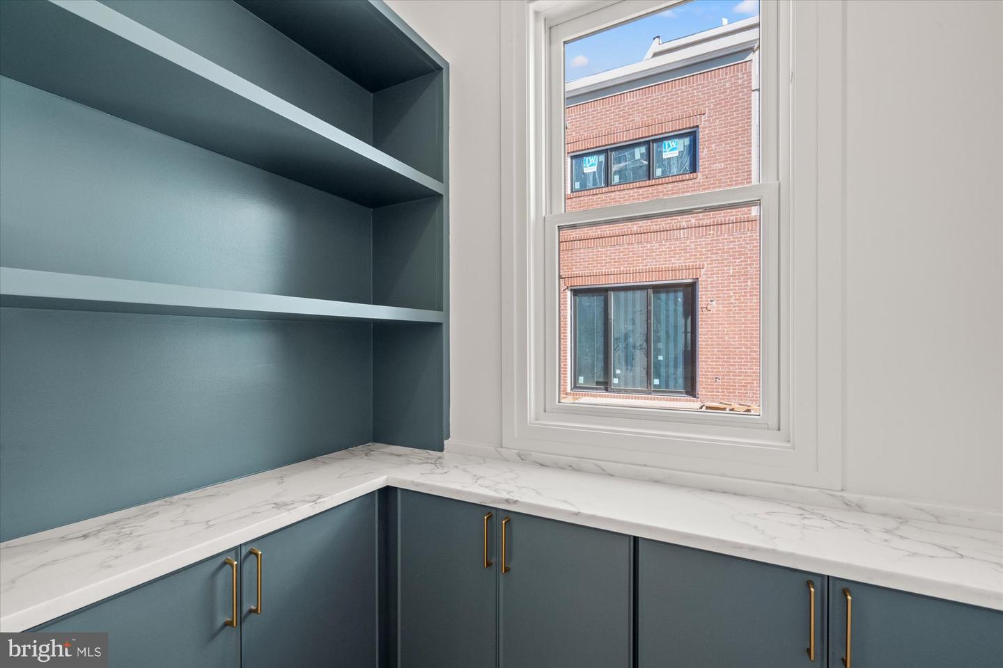 115 N WEST ST, ALEXANDRIA, Virginia 22314, 4 Bedrooms Bedrooms, ,4 BathroomsBathrooms,Residential,For sale,115 N WEST ST,VAAX2050808 MLS # VAAX2050808