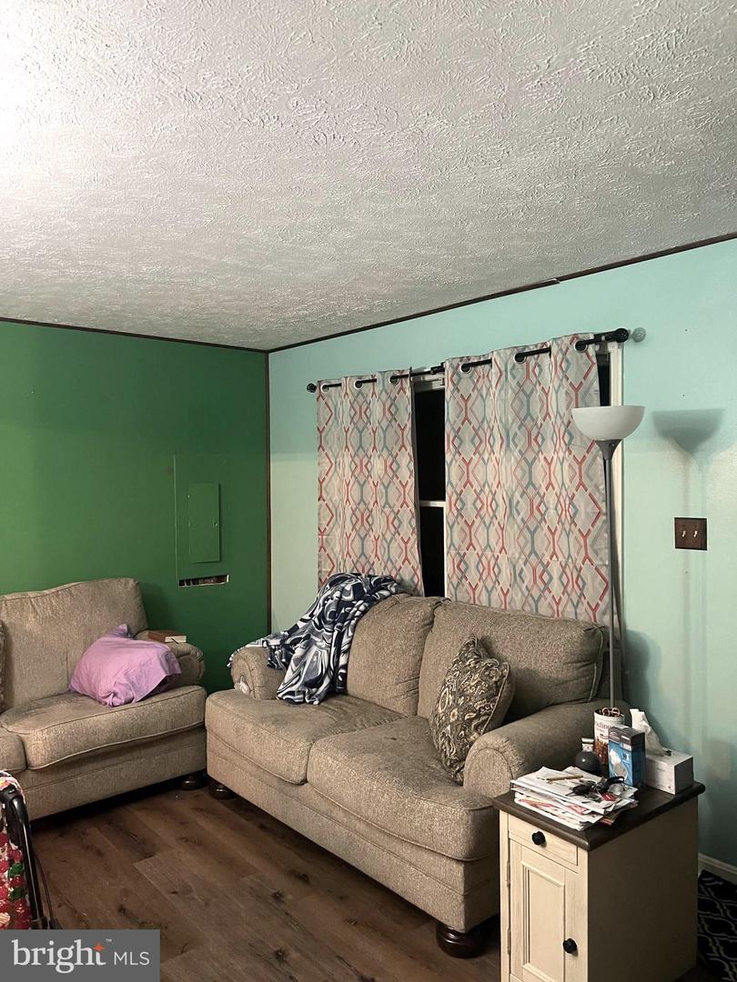 852 BUTLER AVE, WINCHESTER, Virginia 22601, 3 Bedrooms Bedrooms, ,1 BathroomBathrooms,Residential,For sale,852 BUTLER AVE,VAFV2037368 MLS # VAFV2037368