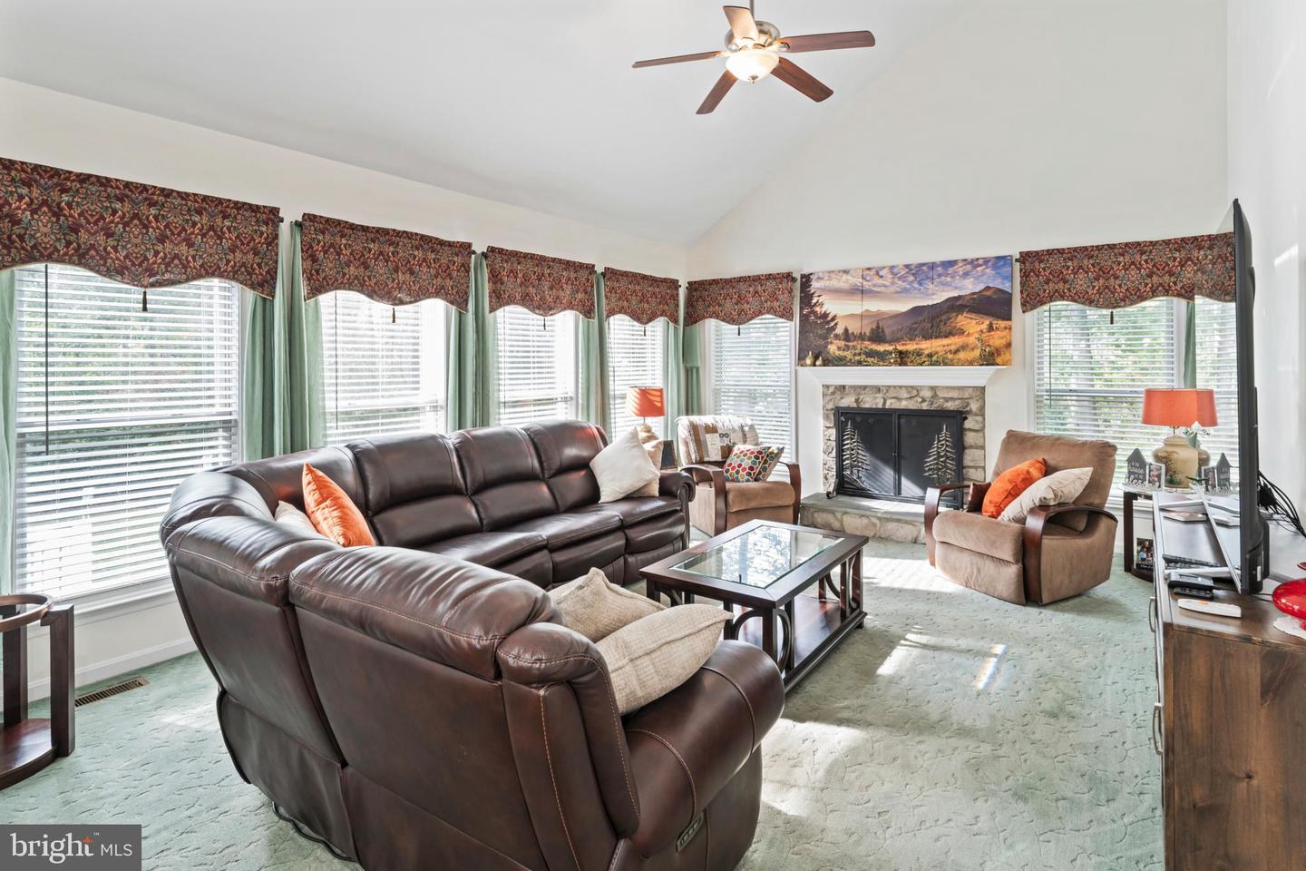 23 LONGWOOD, STAFFORD, Virginia 22556, 4 Bedrooms Bedrooms, ,3 BathroomsBathrooms,Residential,For sale,23 LONGWOOD,VAST2043480 MLS # VAST2043480