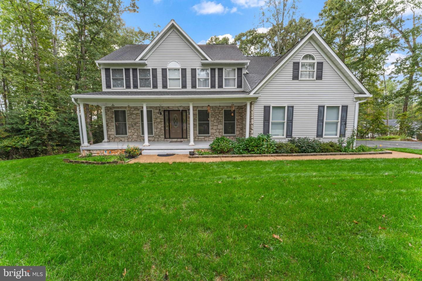 23 LONGWOOD, STAFFORD, Virginia 22556, 4 Bedrooms Bedrooms, ,3 BathroomsBathrooms,Residential,For sale,23 LONGWOOD,VAST2043480 MLS # VAST2043480