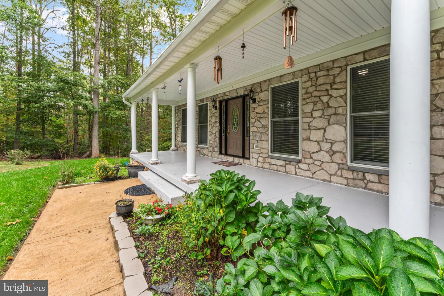 23 LONGWOOD, STAFFORD, Virginia 22556, 4 Bedrooms Bedrooms, ,3 BathroomsBathrooms,Residential,For sale,23 LONGWOOD,VAST2043480 MLS # VAST2043480