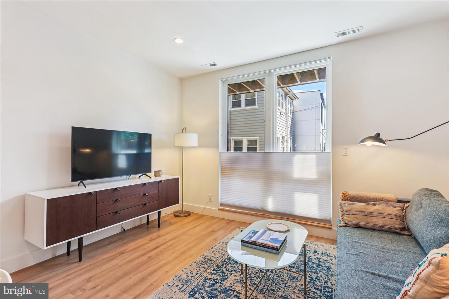 3117 GEORGIA AVE NW #102, WASHINGTON, District Of Columbia 20010, 1 Bedroom Bedrooms, ,1 BathroomBathrooms,Residential,For sale,3117 GEORGIA AVE NW #102,DCDC2227056 MLS # DCDC2227056