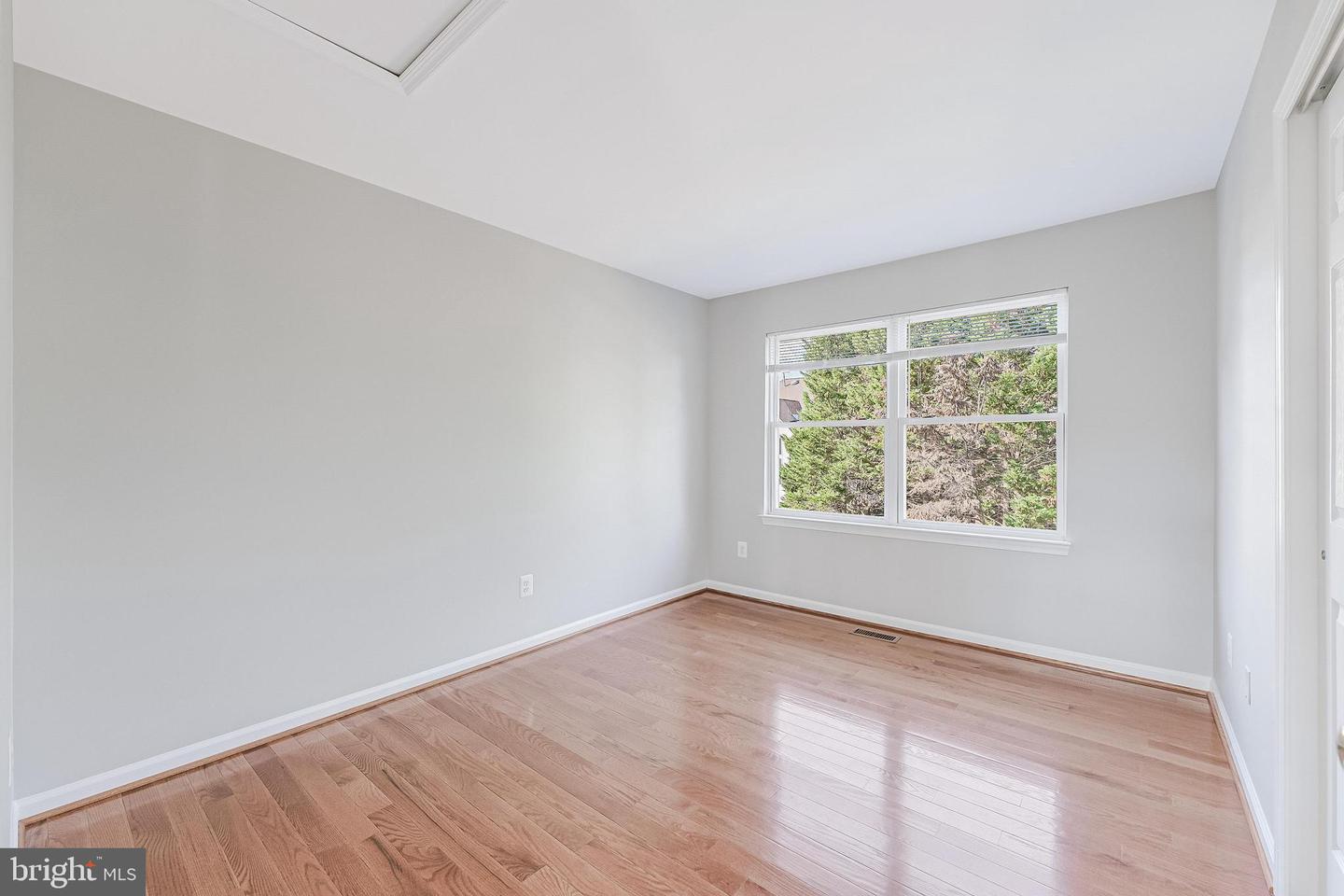 43756 WOODWORTH CT, ASHBURN, Virginia 20147, 5 Bedrooms Bedrooms, ,3 BathroomsBathrooms,Residential,For sale,43756 WOODWORTH CT,VALO2108804 MLS # VALO2108804