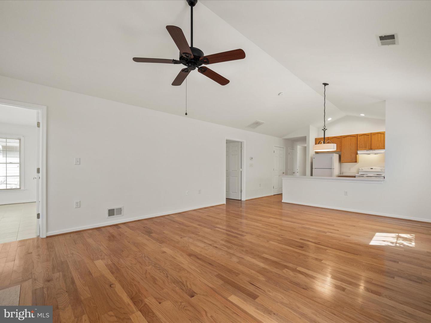 1823 KERSHAW LN, WINCHESTER, Virginia 22601, 2 Bedrooms Bedrooms, ,2 BathroomsBathrooms,Residential,For sale,1823 KERSHAW LN,VAWI2009238 MLS # VAWI2009238