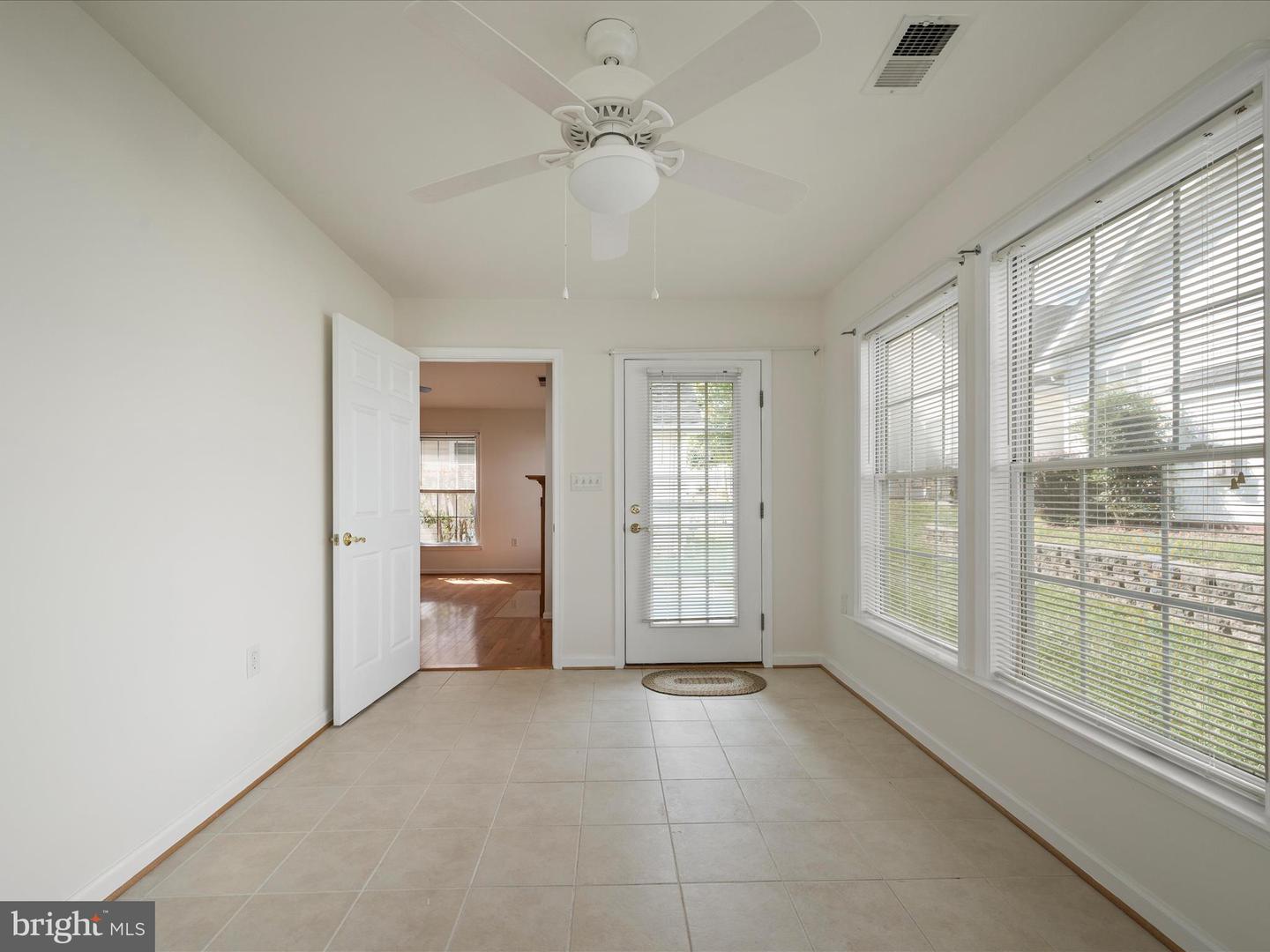 1823 KERSHAW LN, WINCHESTER, Virginia 22601, 2 Bedrooms Bedrooms, ,2 BathroomsBathrooms,Residential,For sale,1823 KERSHAW LN,VAWI2009238 MLS # VAWI2009238