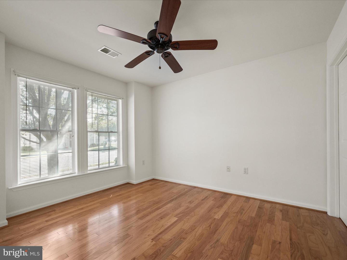 1823 KERSHAW LN, WINCHESTER, Virginia 22601, 2 Bedrooms Bedrooms, ,2 BathroomsBathrooms,Residential,For sale,1823 KERSHAW LN,VAWI2009238 MLS # VAWI2009238